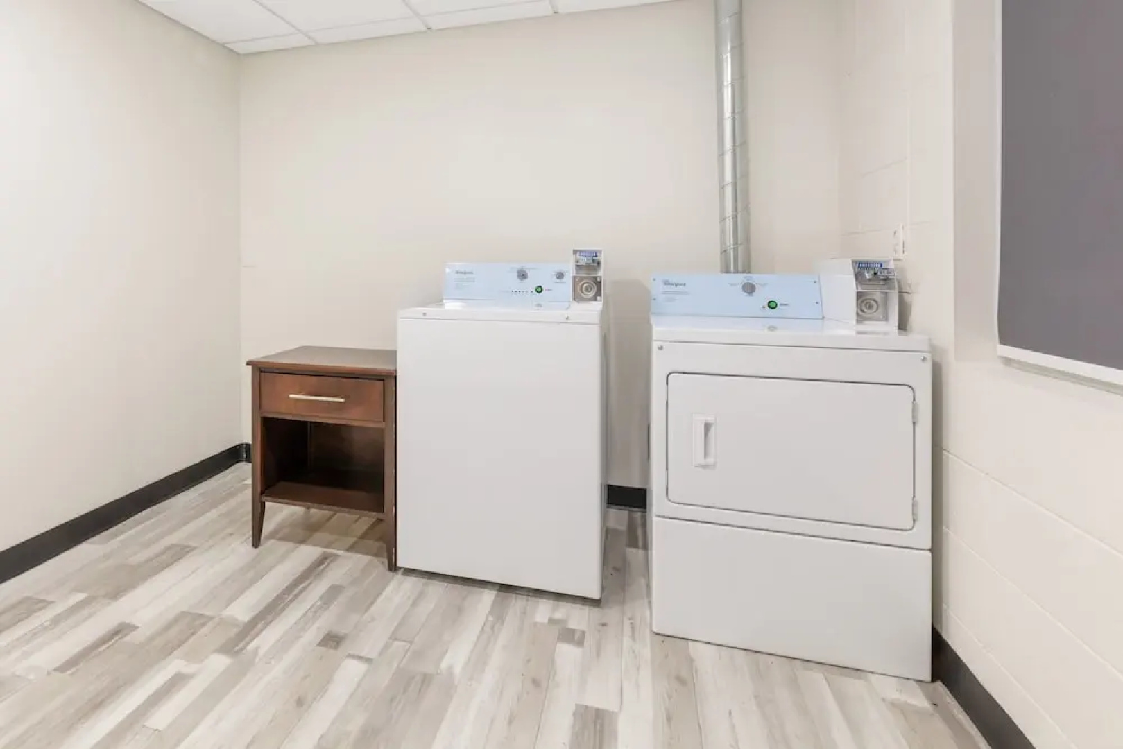 Best Western-Campus Inn