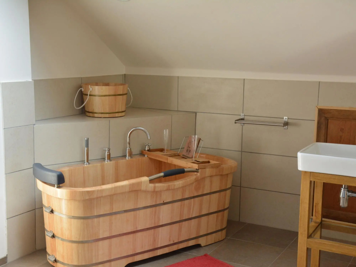 Charming Farmhouse With Large Terrace