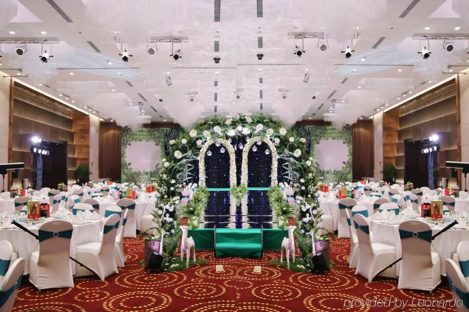 Holiday Inn Xi'an Big Goose Pagoda by IHG