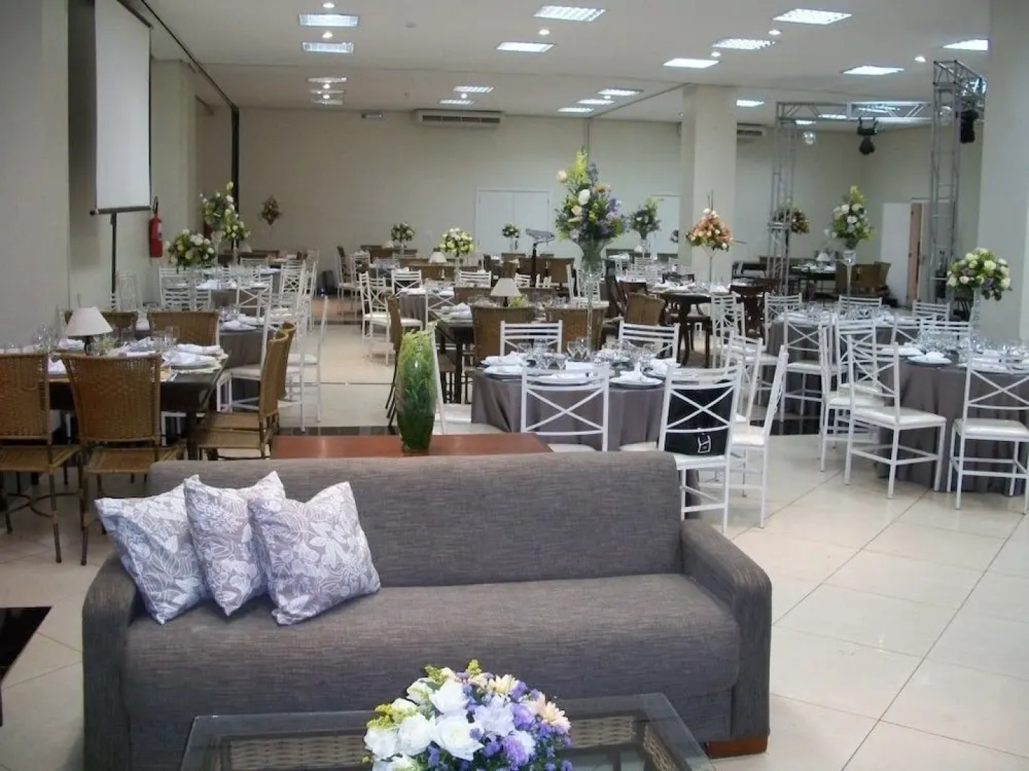 Hotel Plaza Shopping