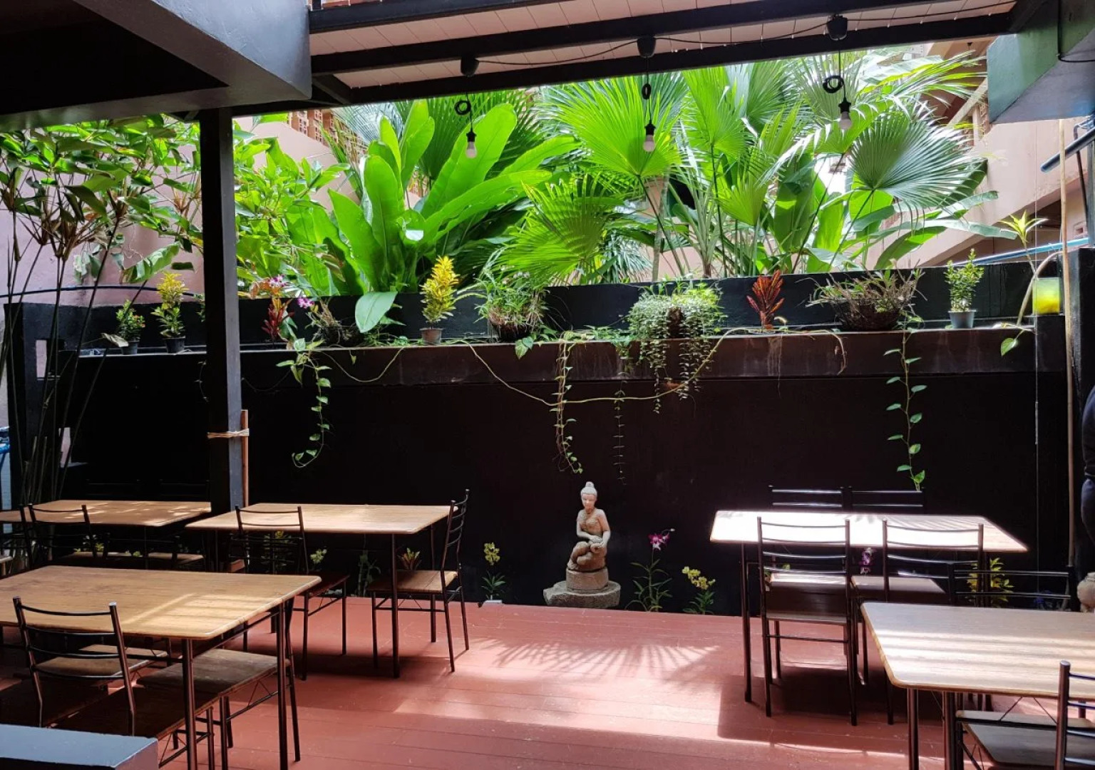 Hi Karon Beach Hotel