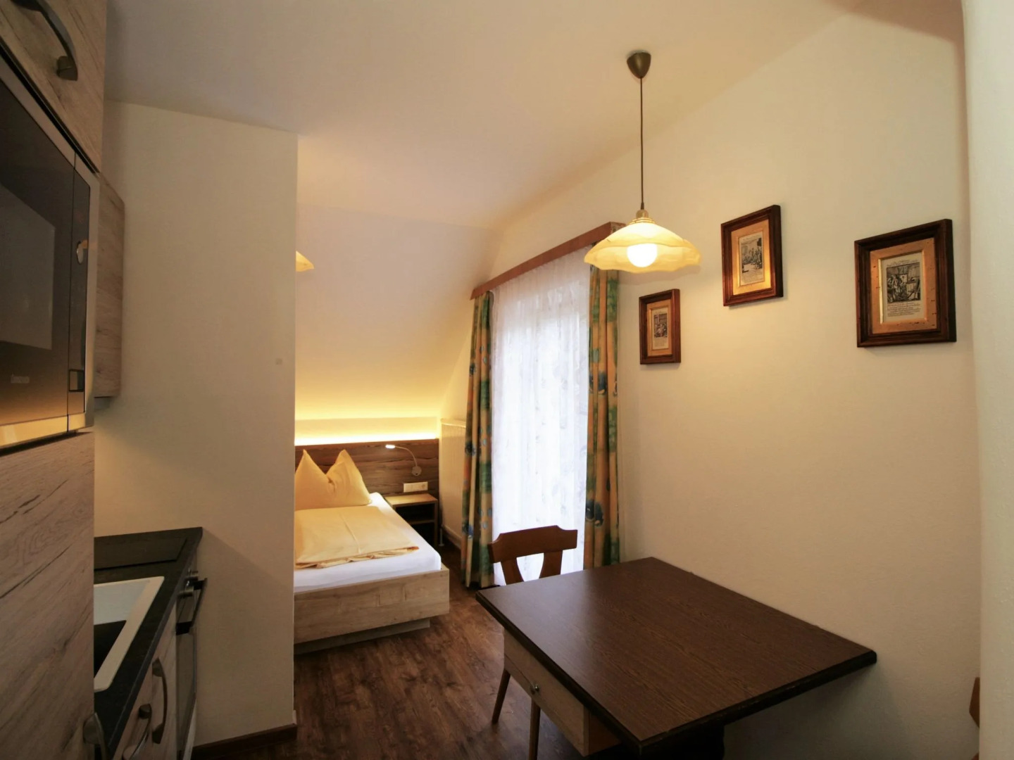 Studio Dirndl und Bua