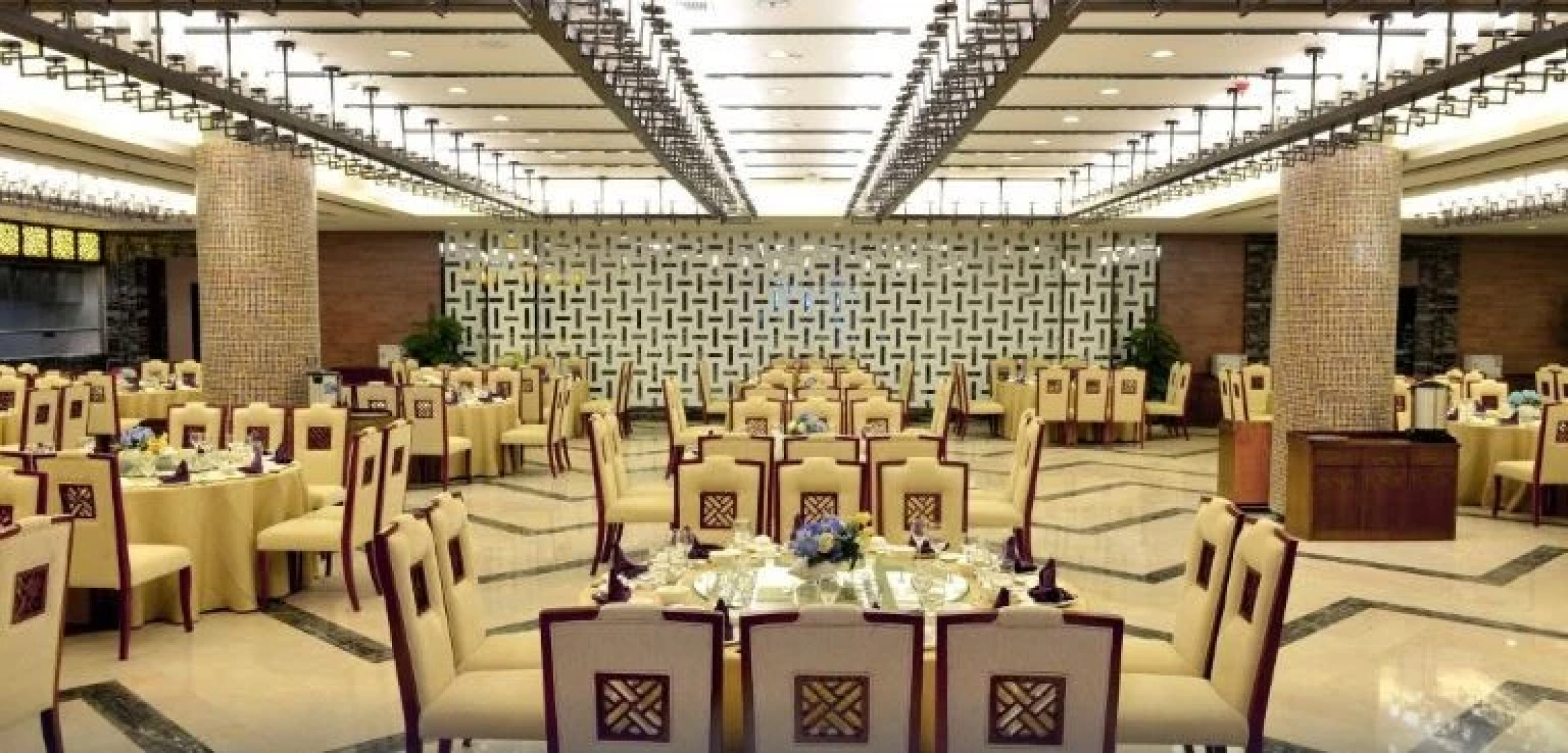 Country Garden Golden Beach Hotel