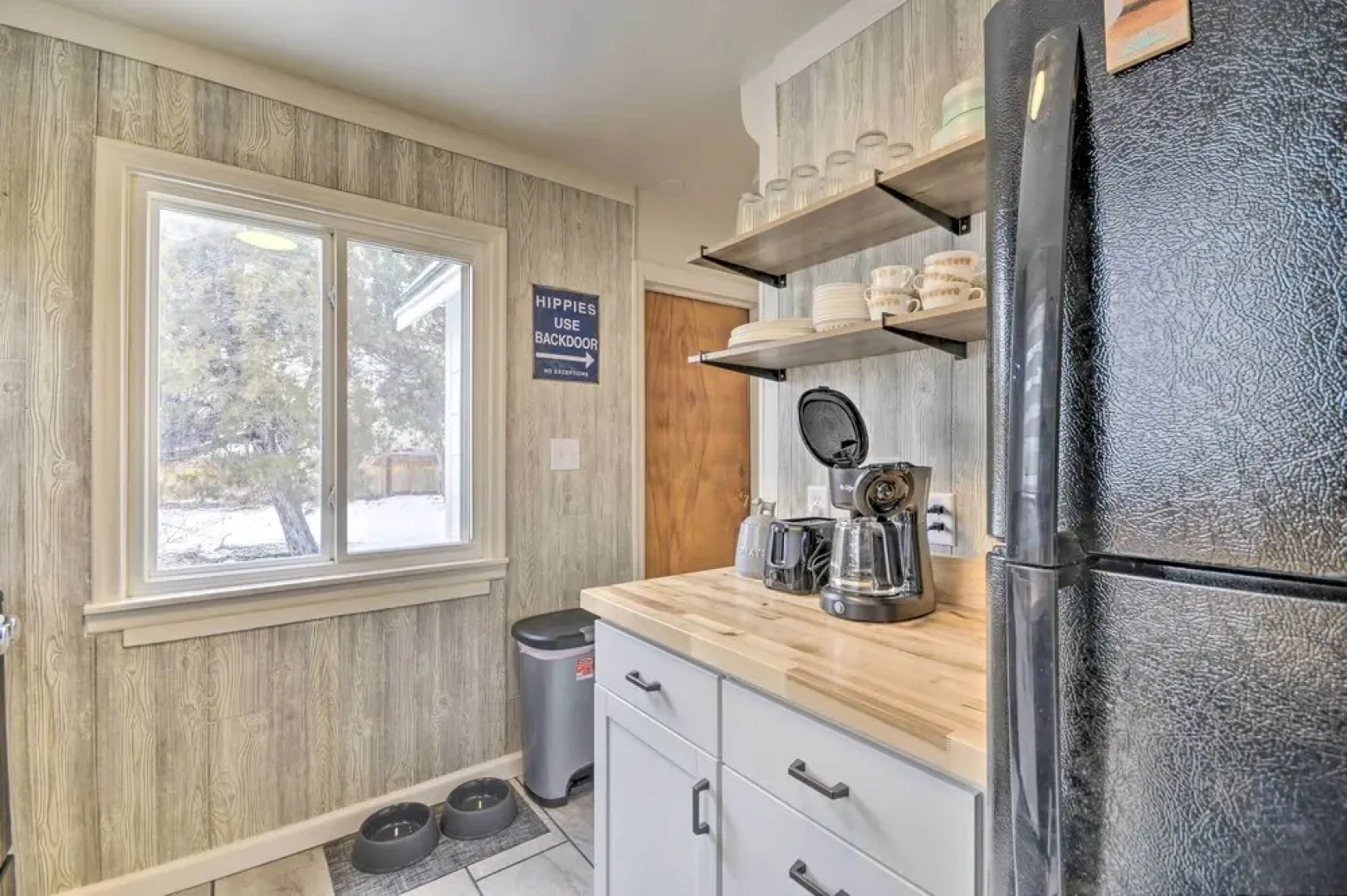 Central Thermopolis Home: 1 Mi to Hot Springs!