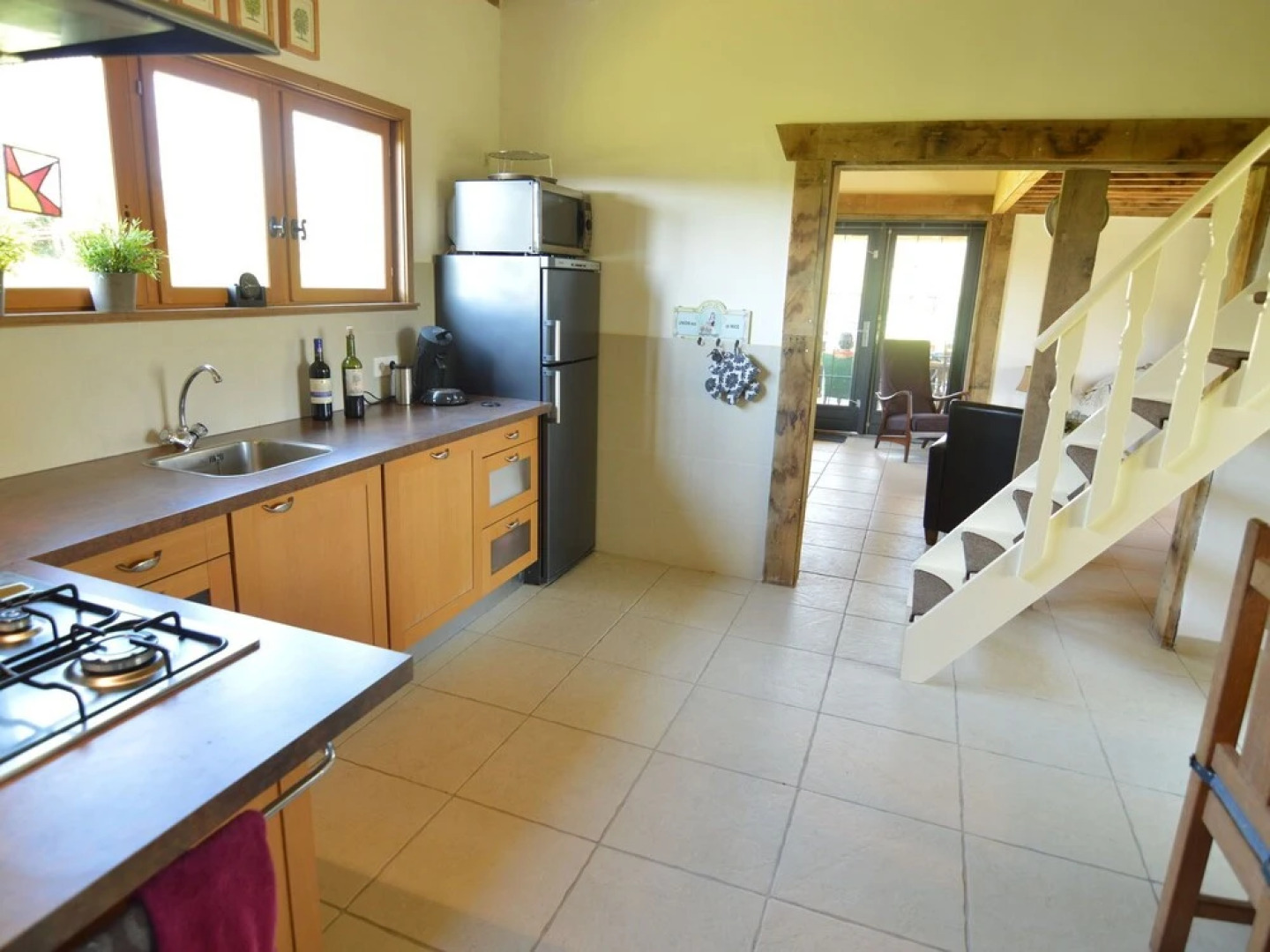 Modern Holiday Home near Forest in Burgundy