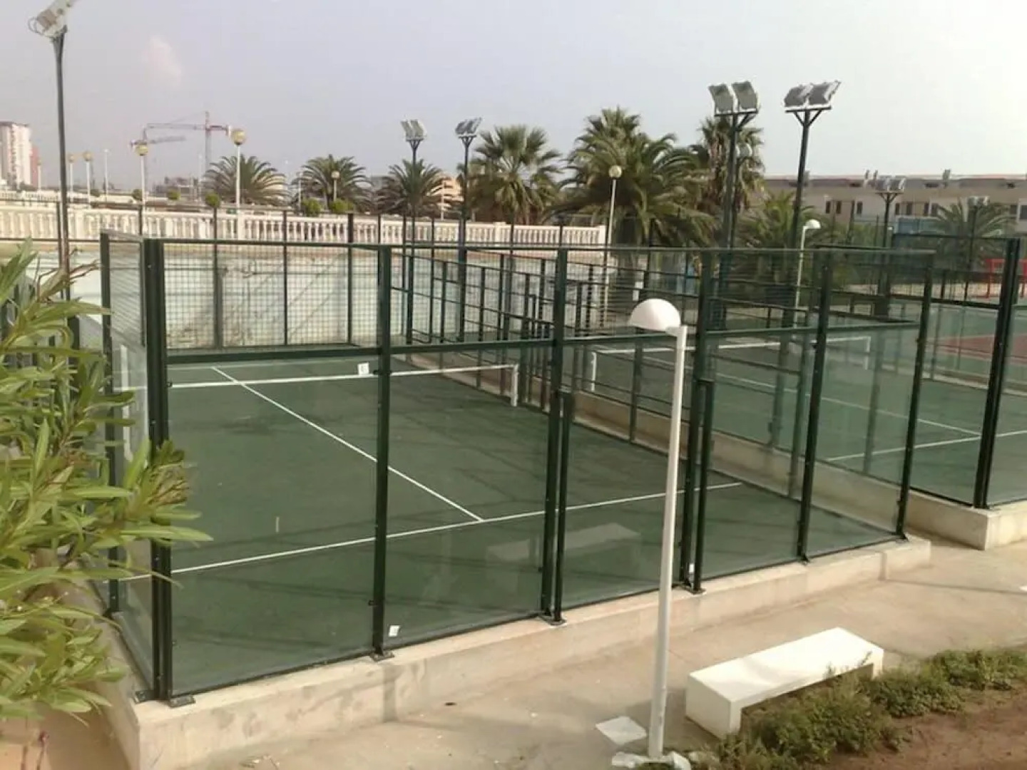 Modern Penthouse Apartment on the Beach