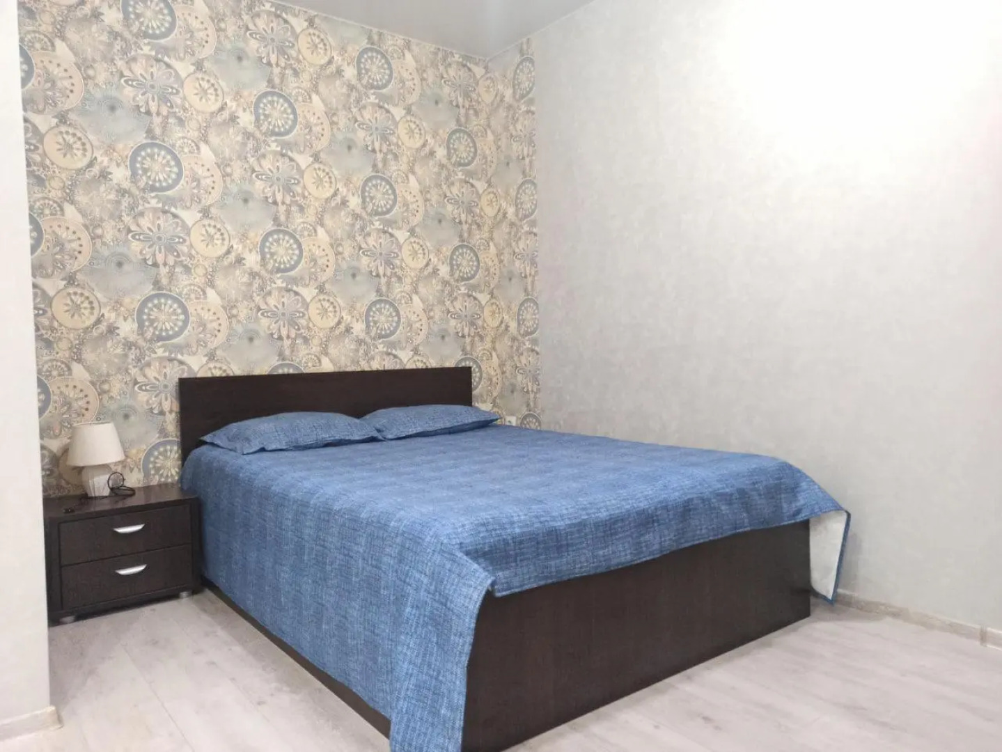 Апартаменты на проспекте Российской Армии 2/2