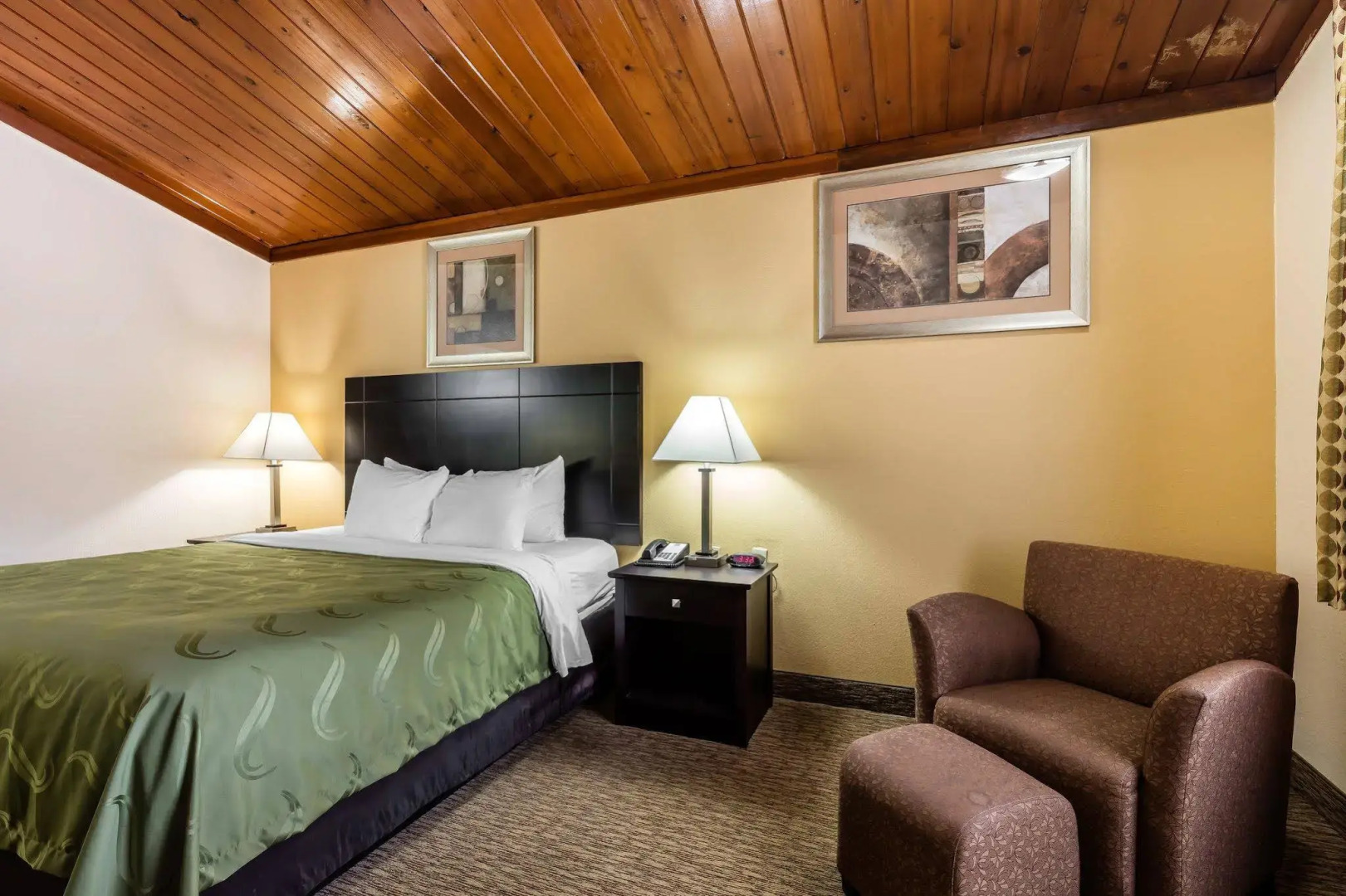 Quality Inn Tullahoma