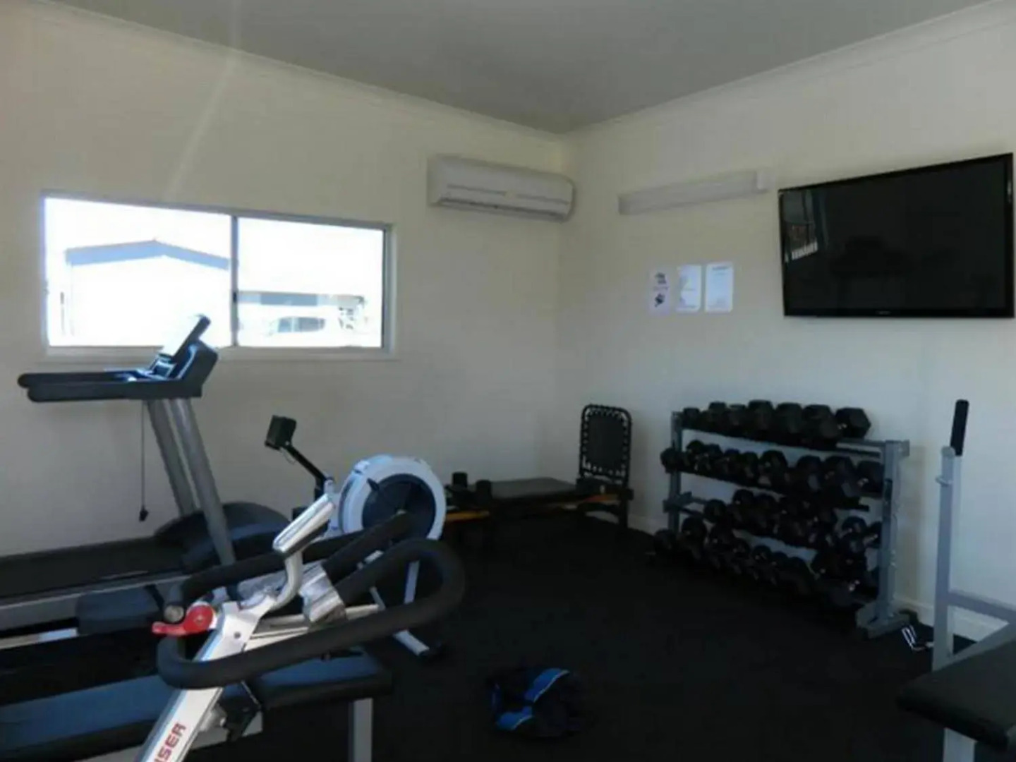 Dooleys Capella Tavern and Motel