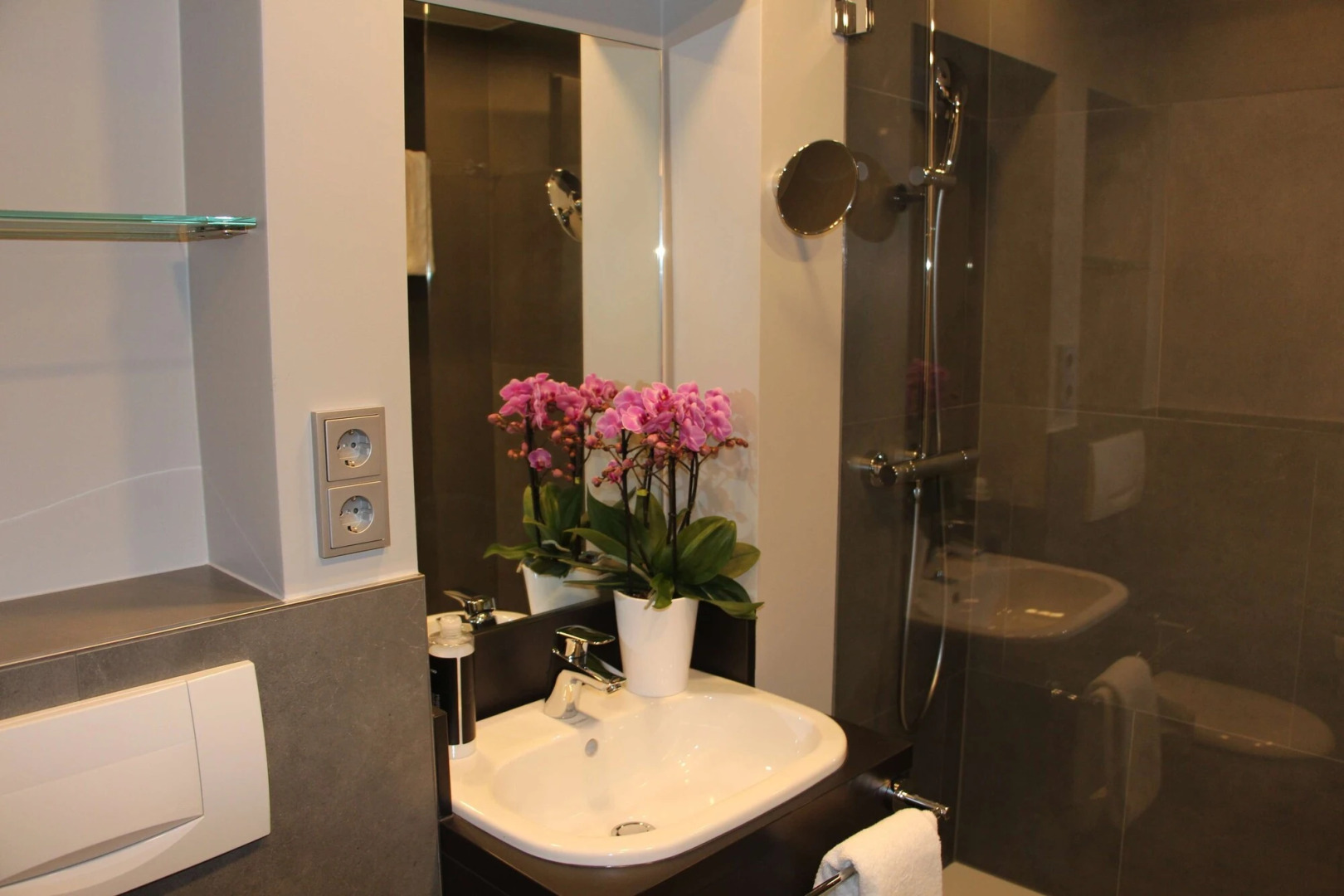 Scotty + Paul Hotel Deggendorf