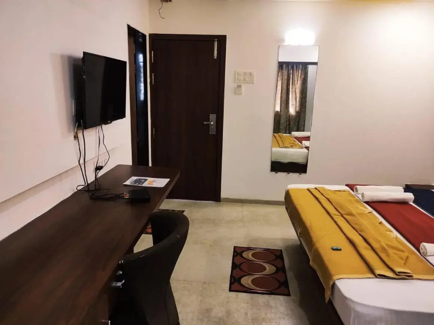 Hotel Manasi inn, Satara