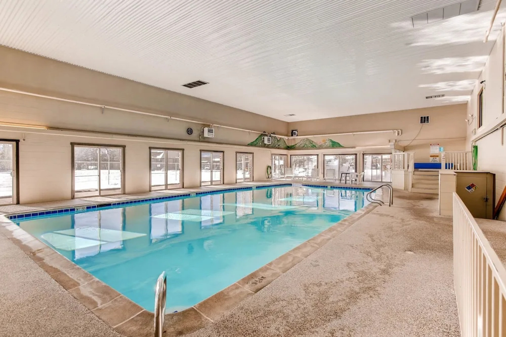 933 Straight Creek Dr Condo Unit U201