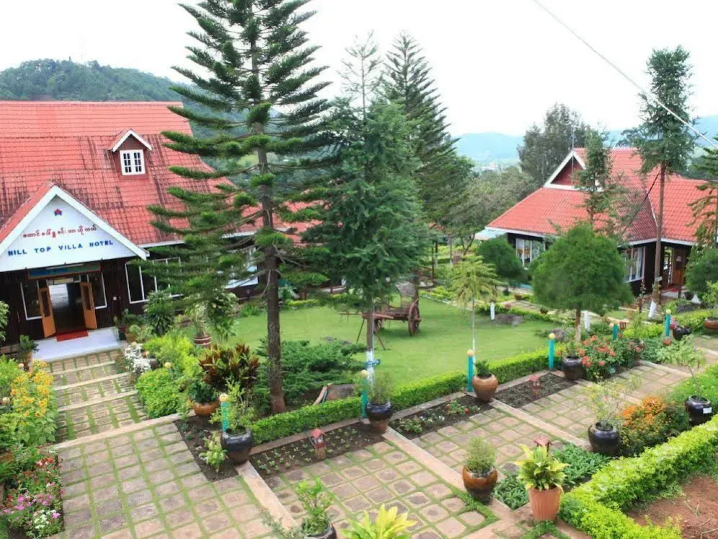Hill Top Villa Hotel