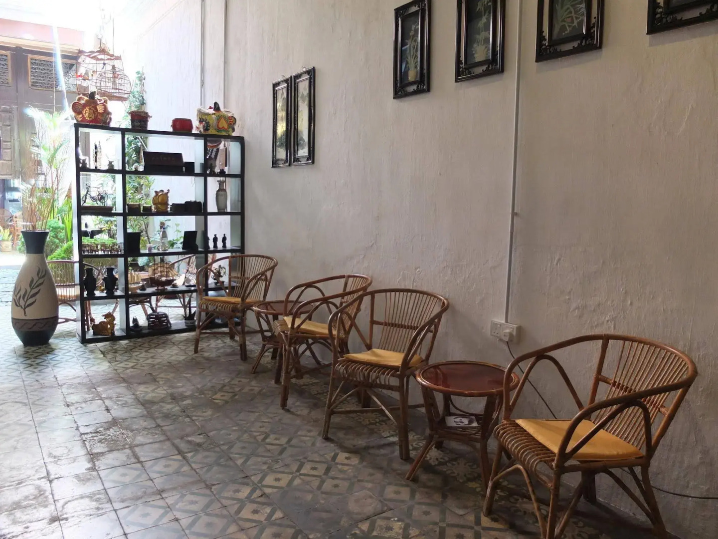 Muntri House - Hostel