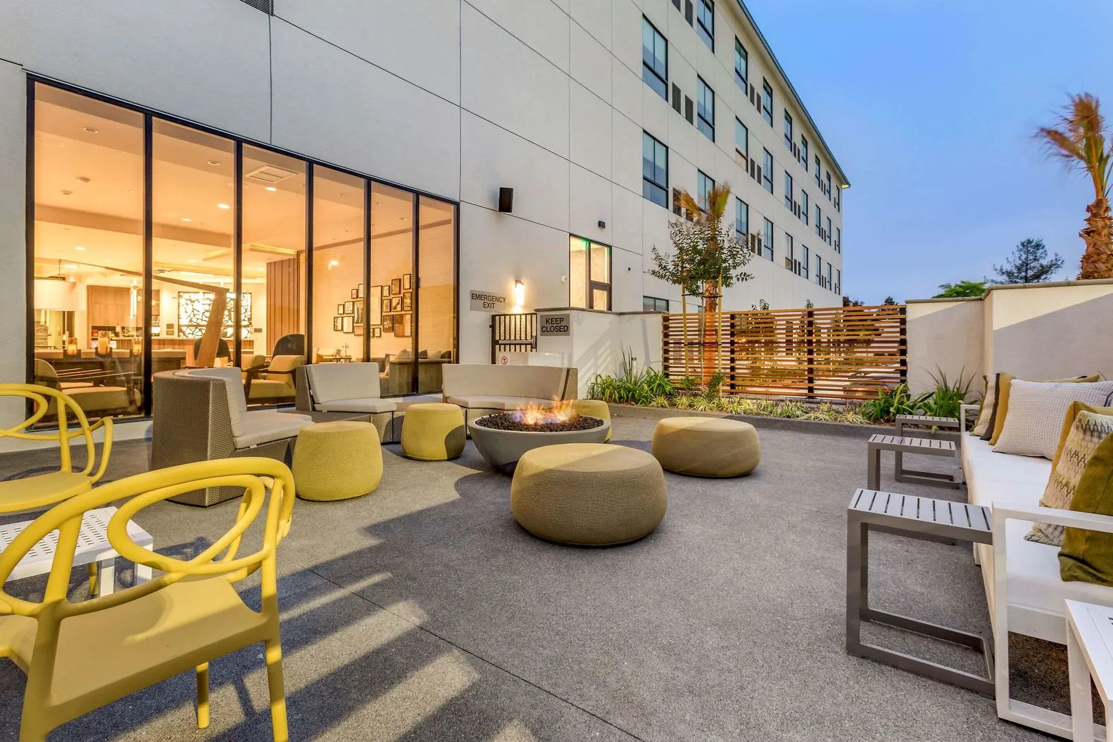 Hotel Centro Sonoma Wine Country, Tapestry Collection Hilton