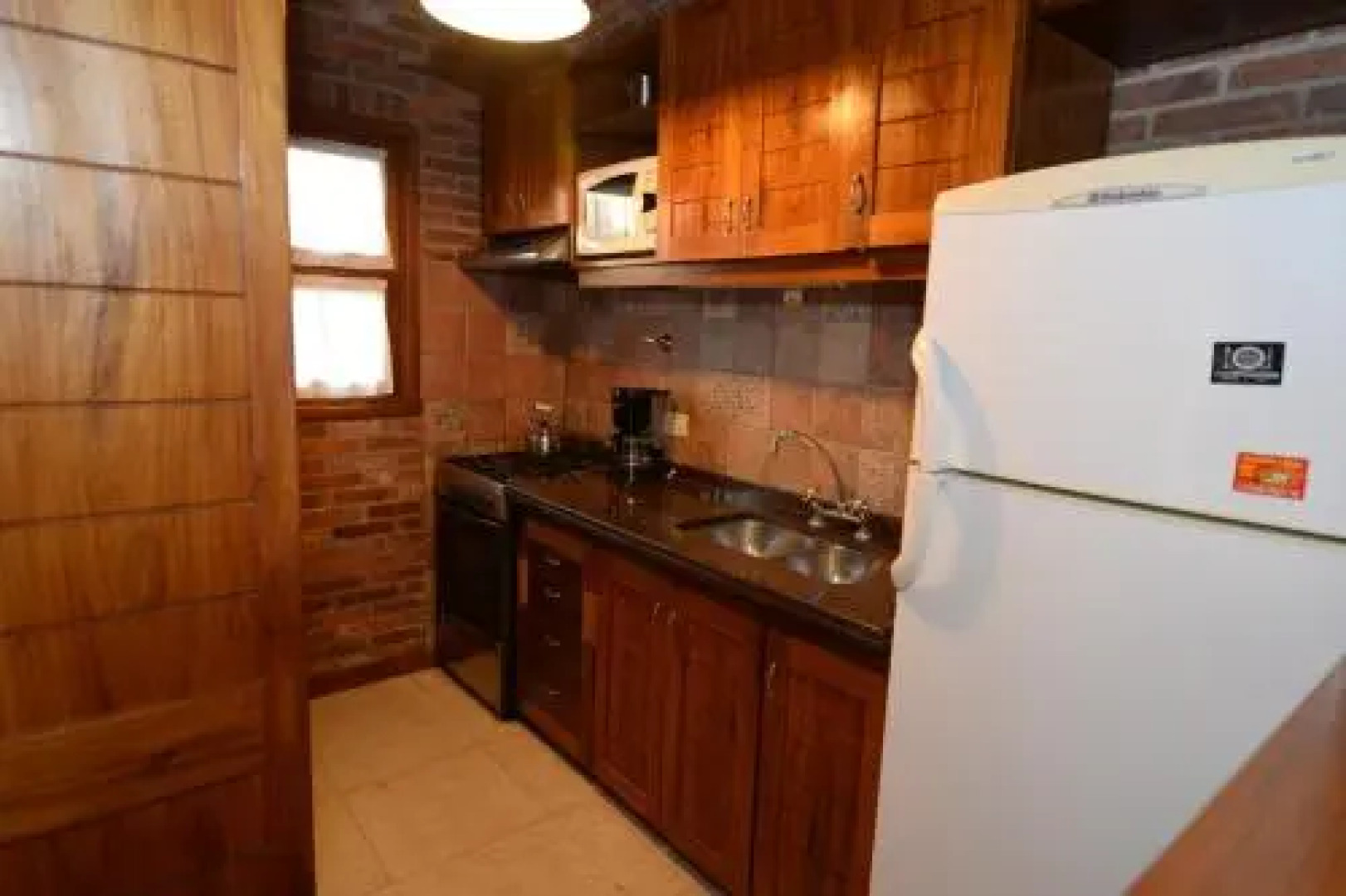 Aitue Apart Hotel & Spa