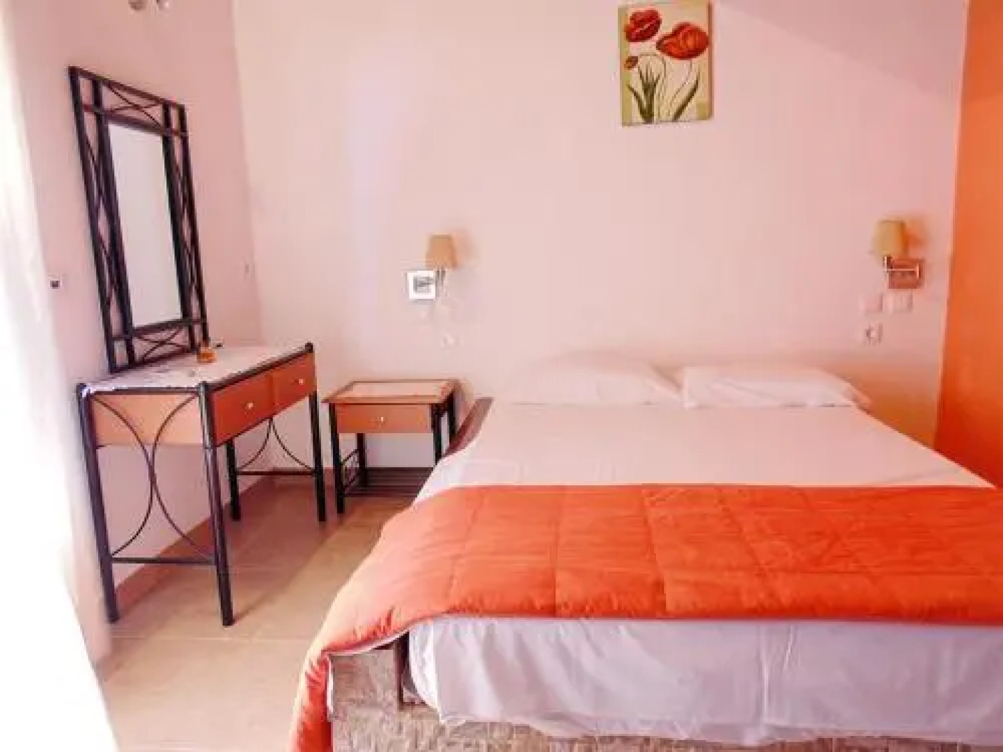 Christinas Apartments