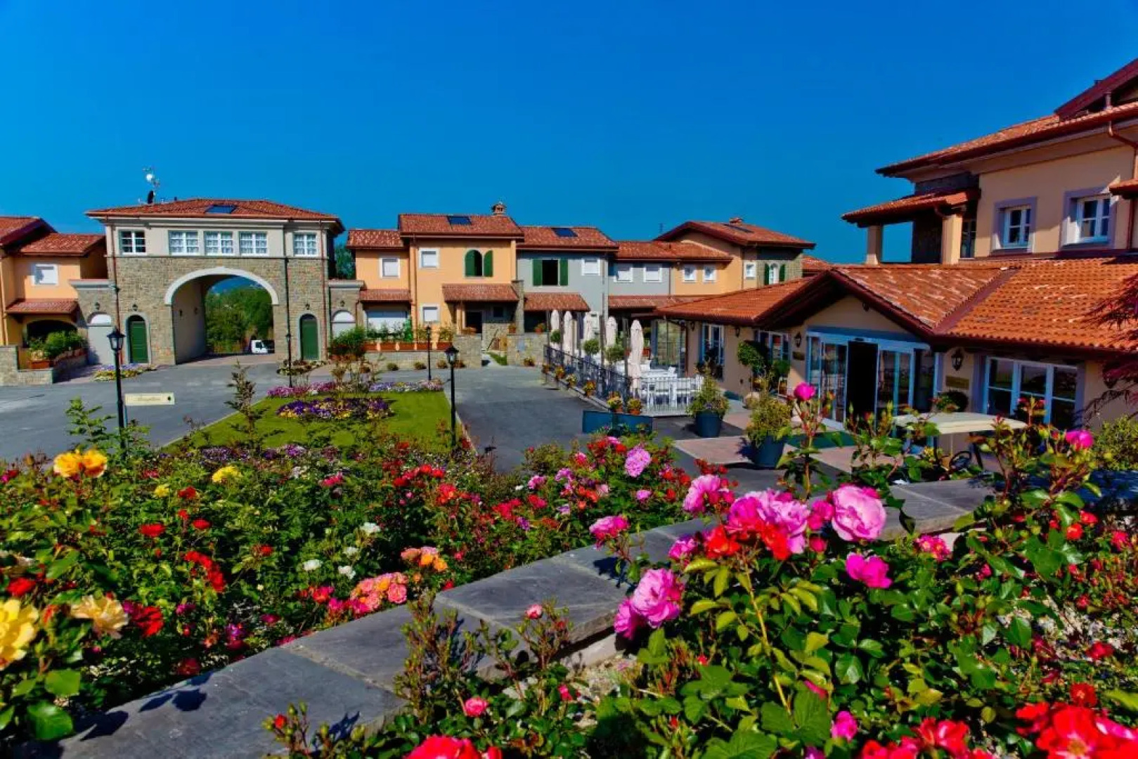 Villa Carolina Resort