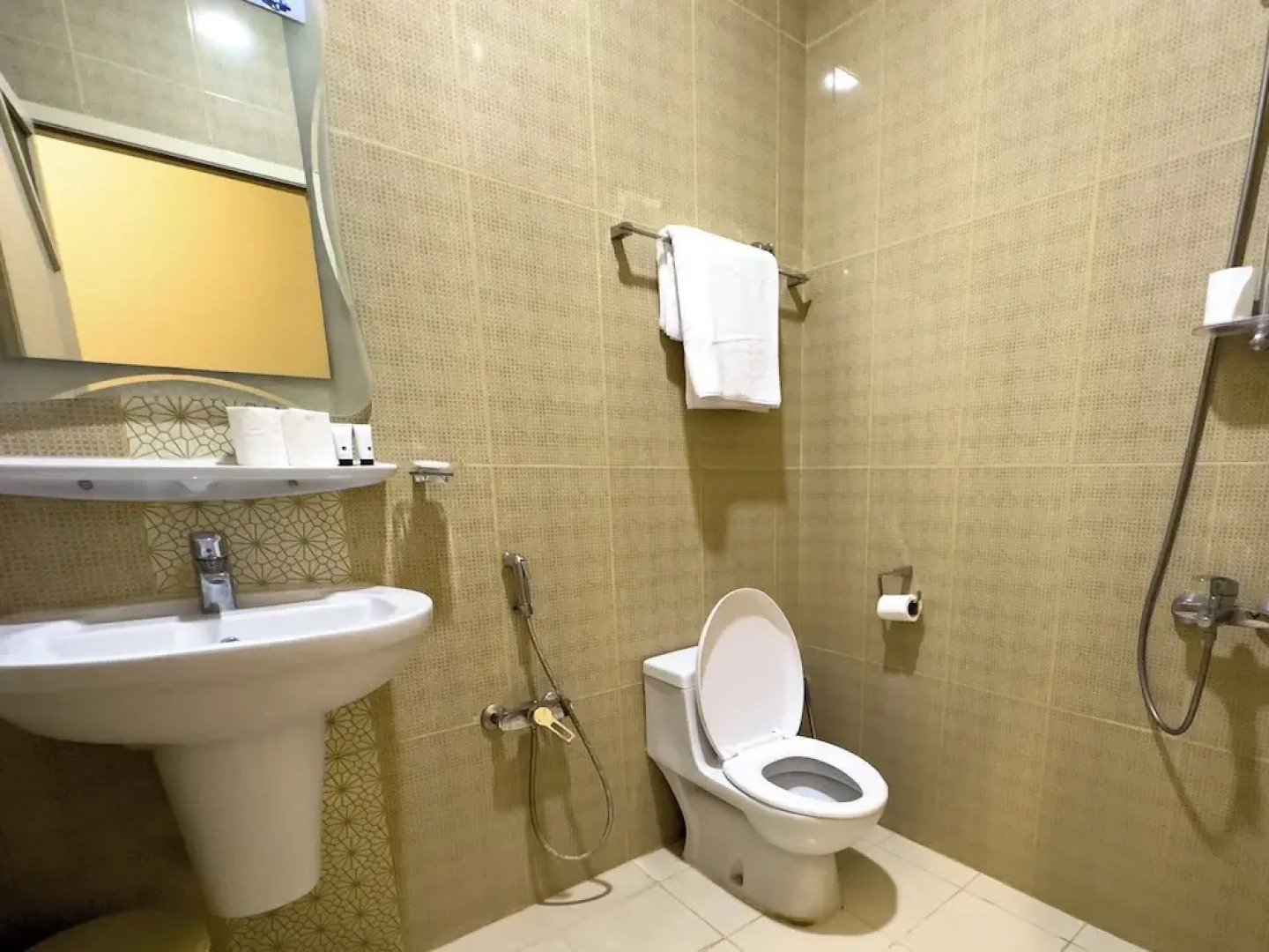 تميُّز الاقامة للشقق المخدومة Tamyoz Aqama for Serviced Apartments