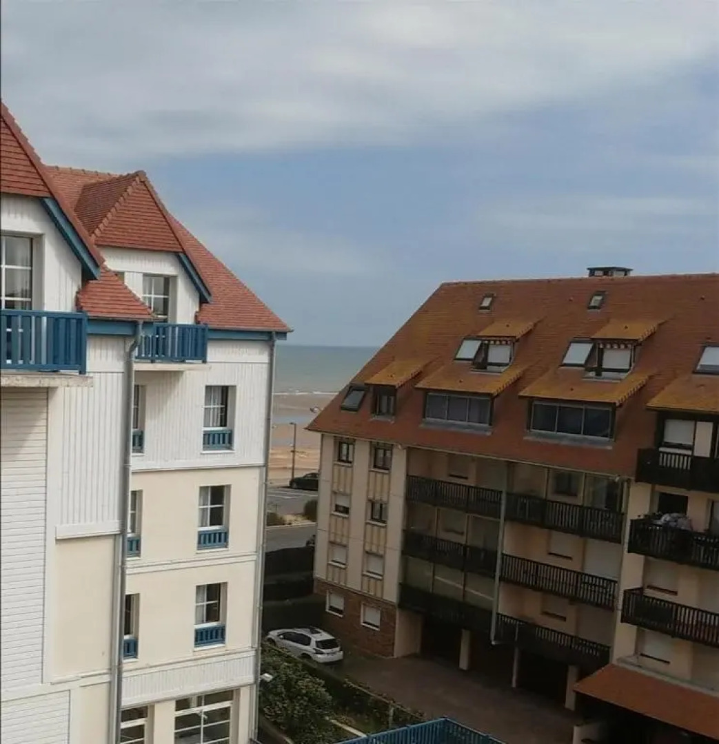 Appartement à 50 m de la plage avec WIFI et Netflix