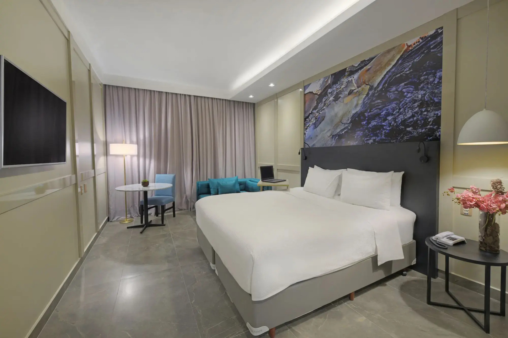 Hotel Deville Prime Cuiabá