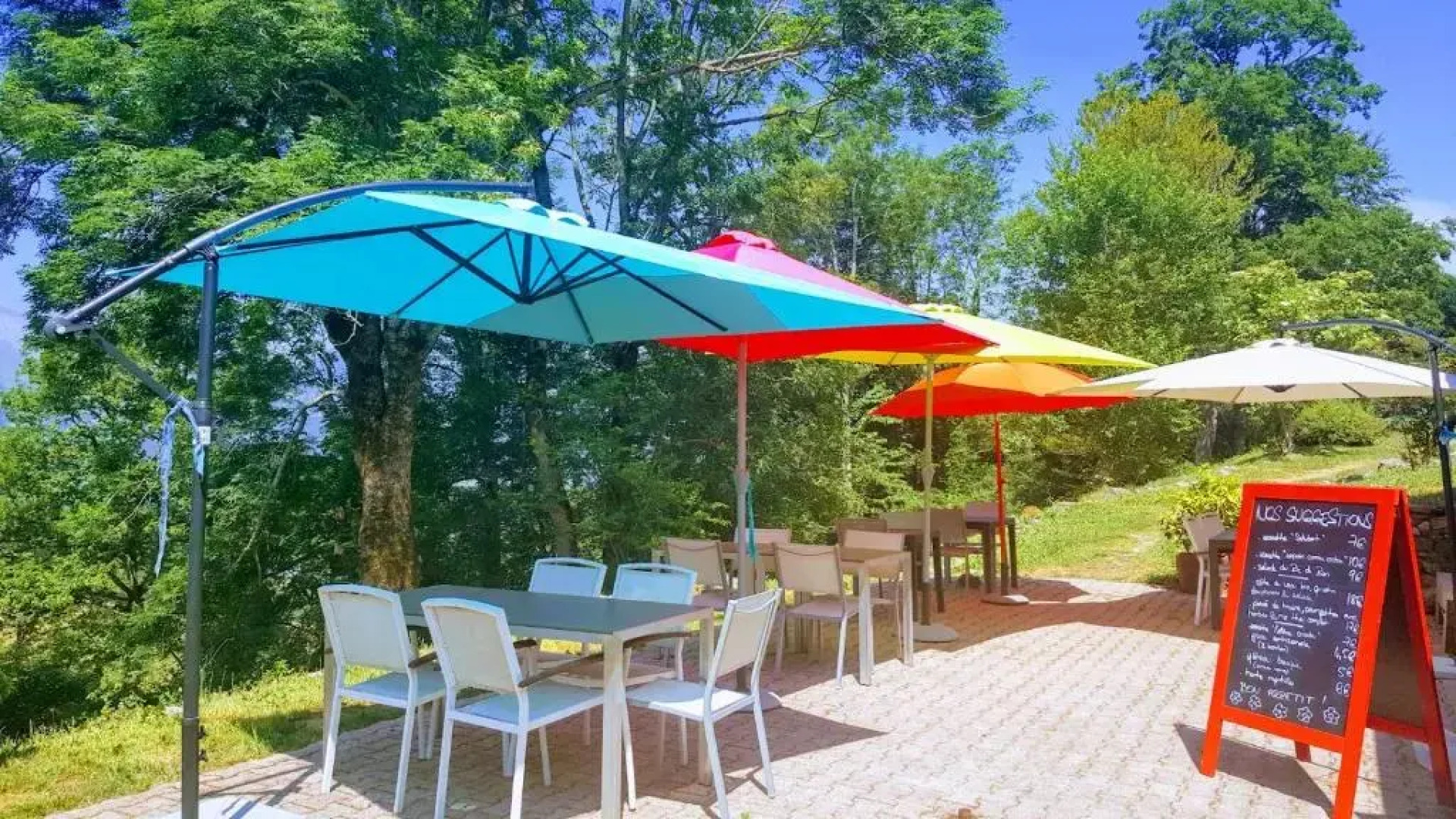 Le Pic de Pan - Auberge & Gîtes