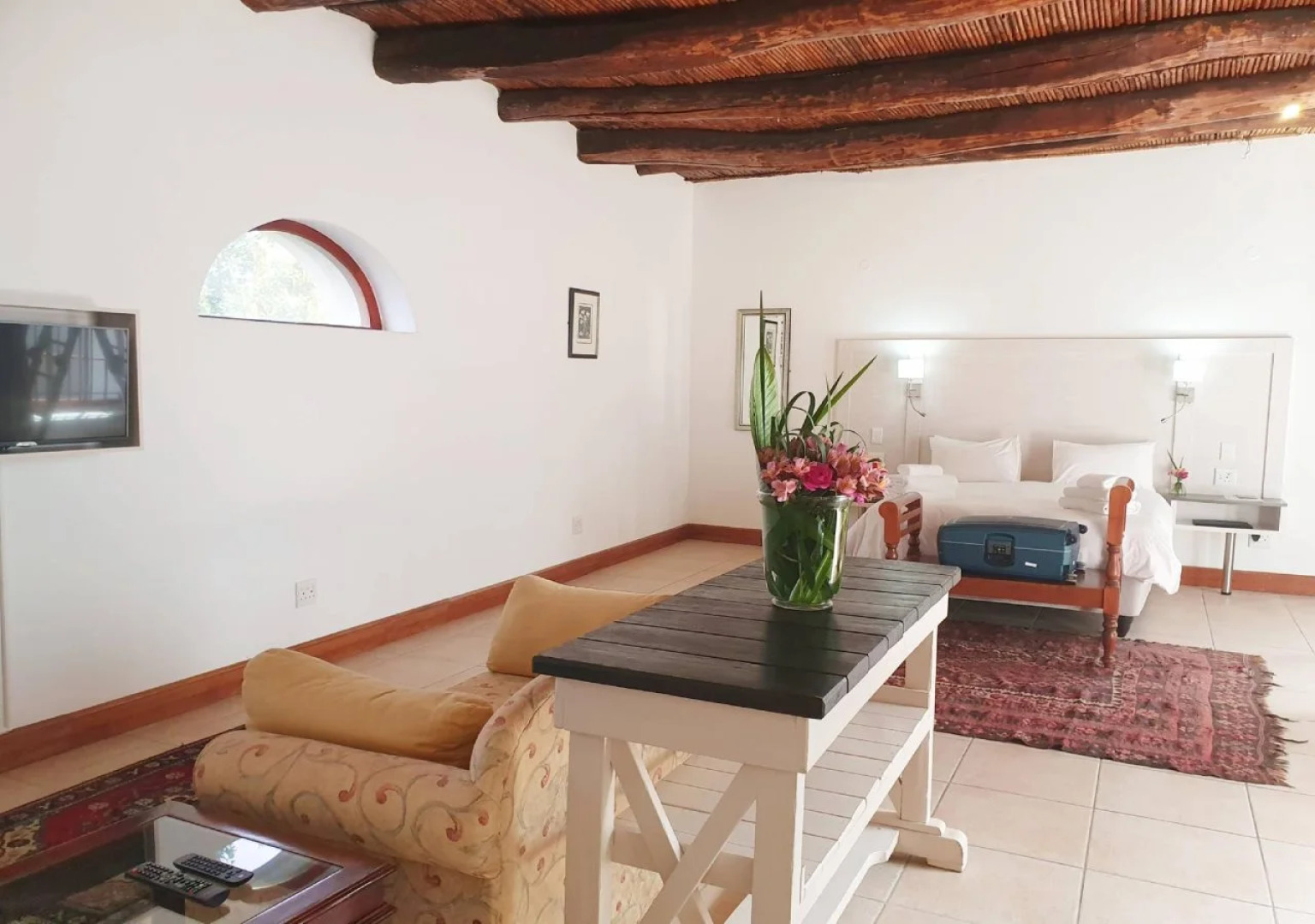 Val du Charron Wine and Leisure Estate Guesthouse