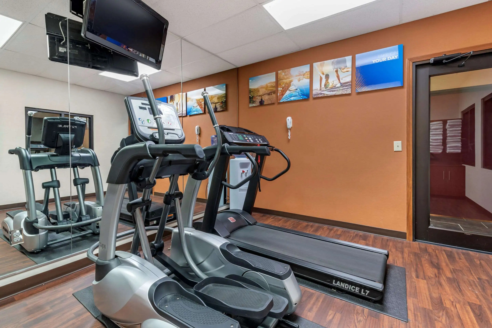 Comfort Suites West Indianapolis - Brownsburg