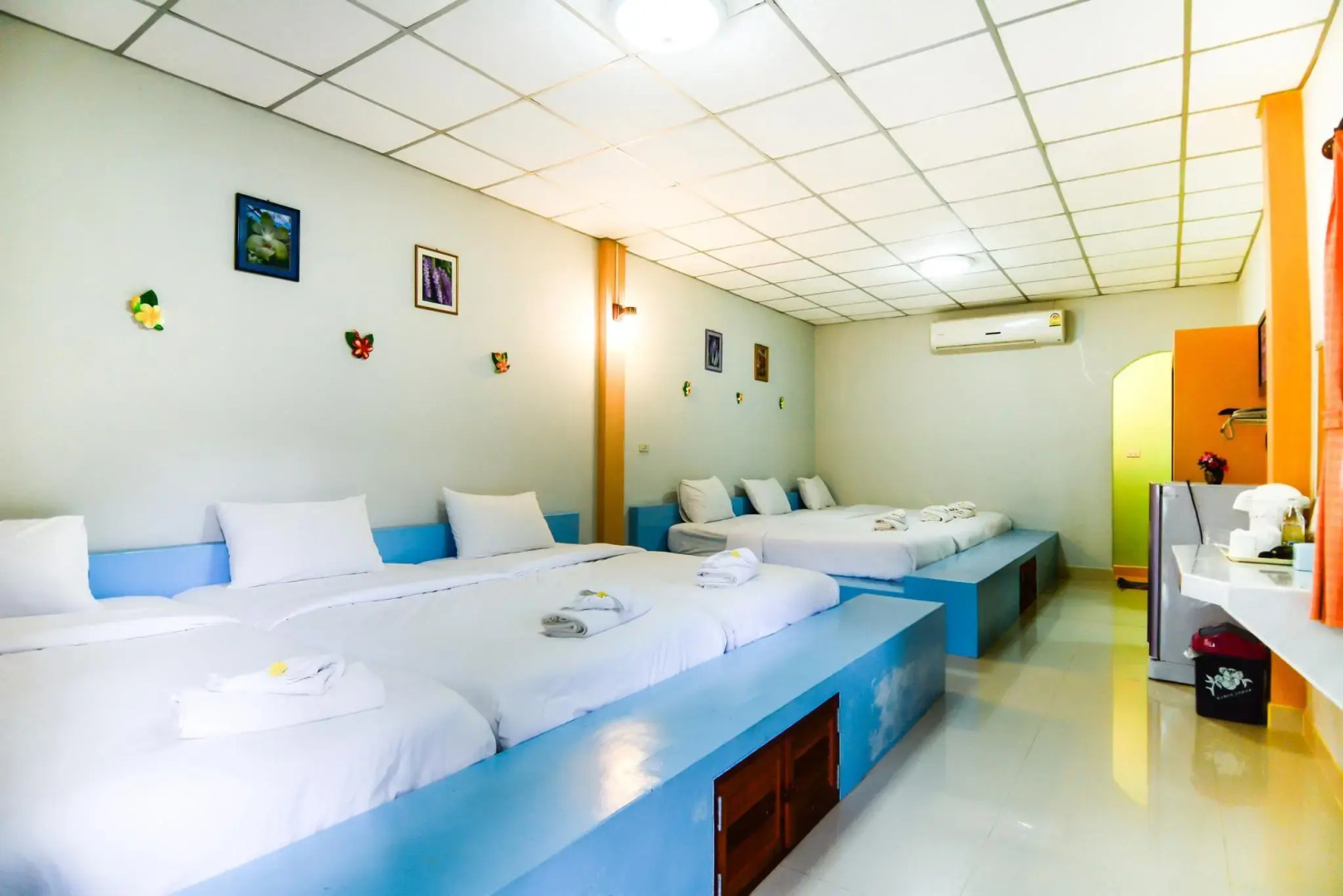 Tanaosri & Creekside Resort