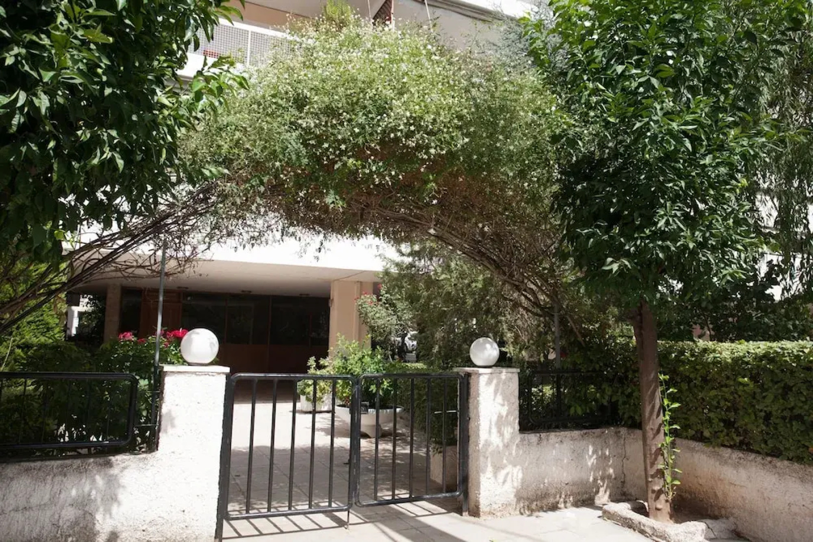 Upstreet Bright 1Bd Apt In Chalandri