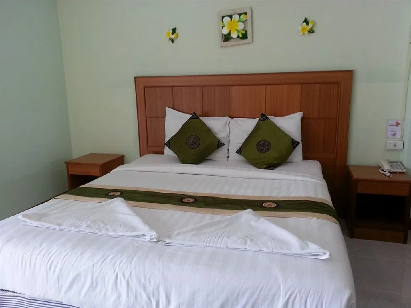 See View Riverside Hotel