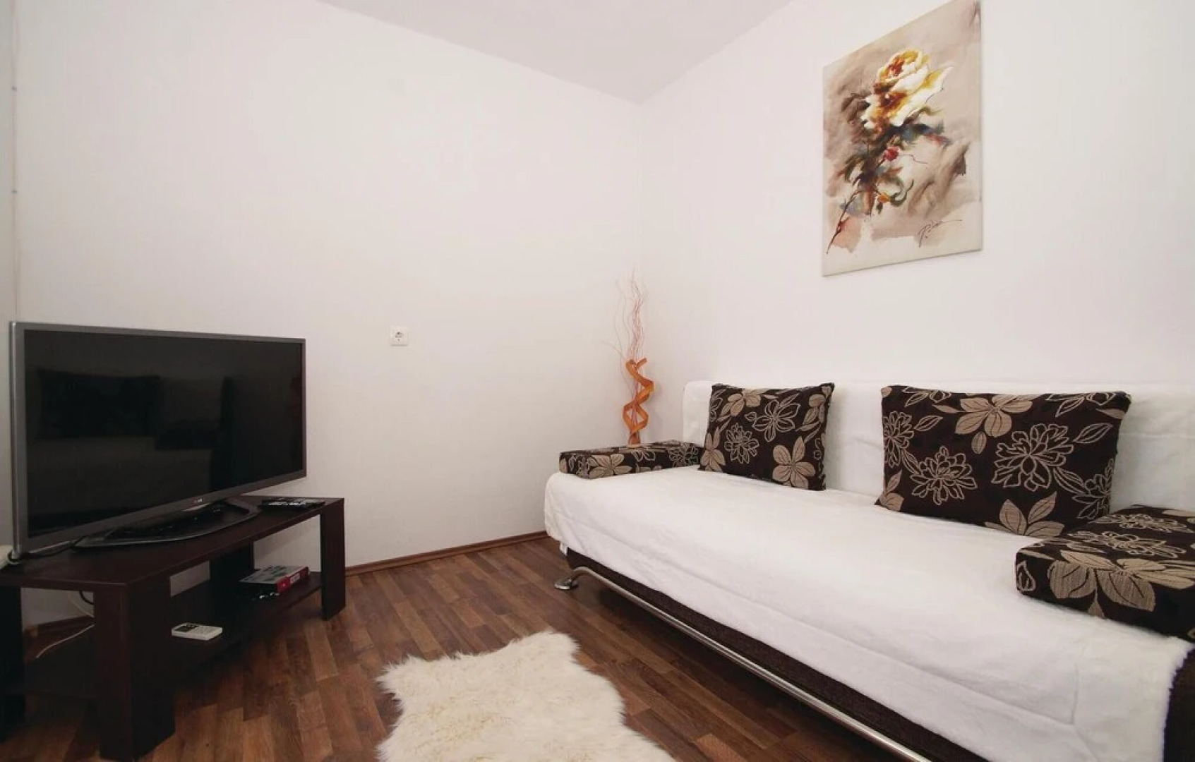 Awesome Home in Zavalatica With Wifi and 1 Bedrooms