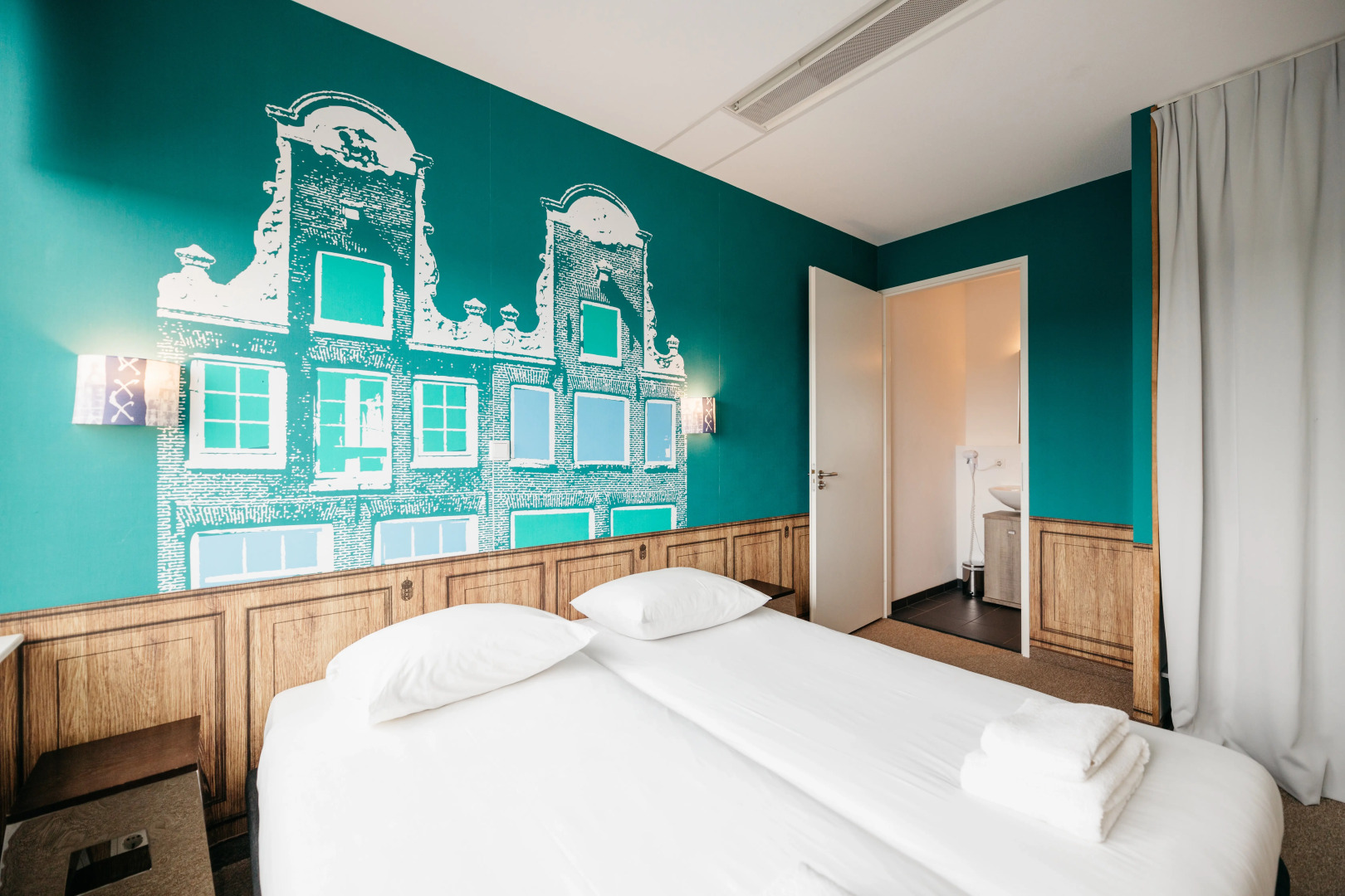 Amsterdam ID Aparthotel