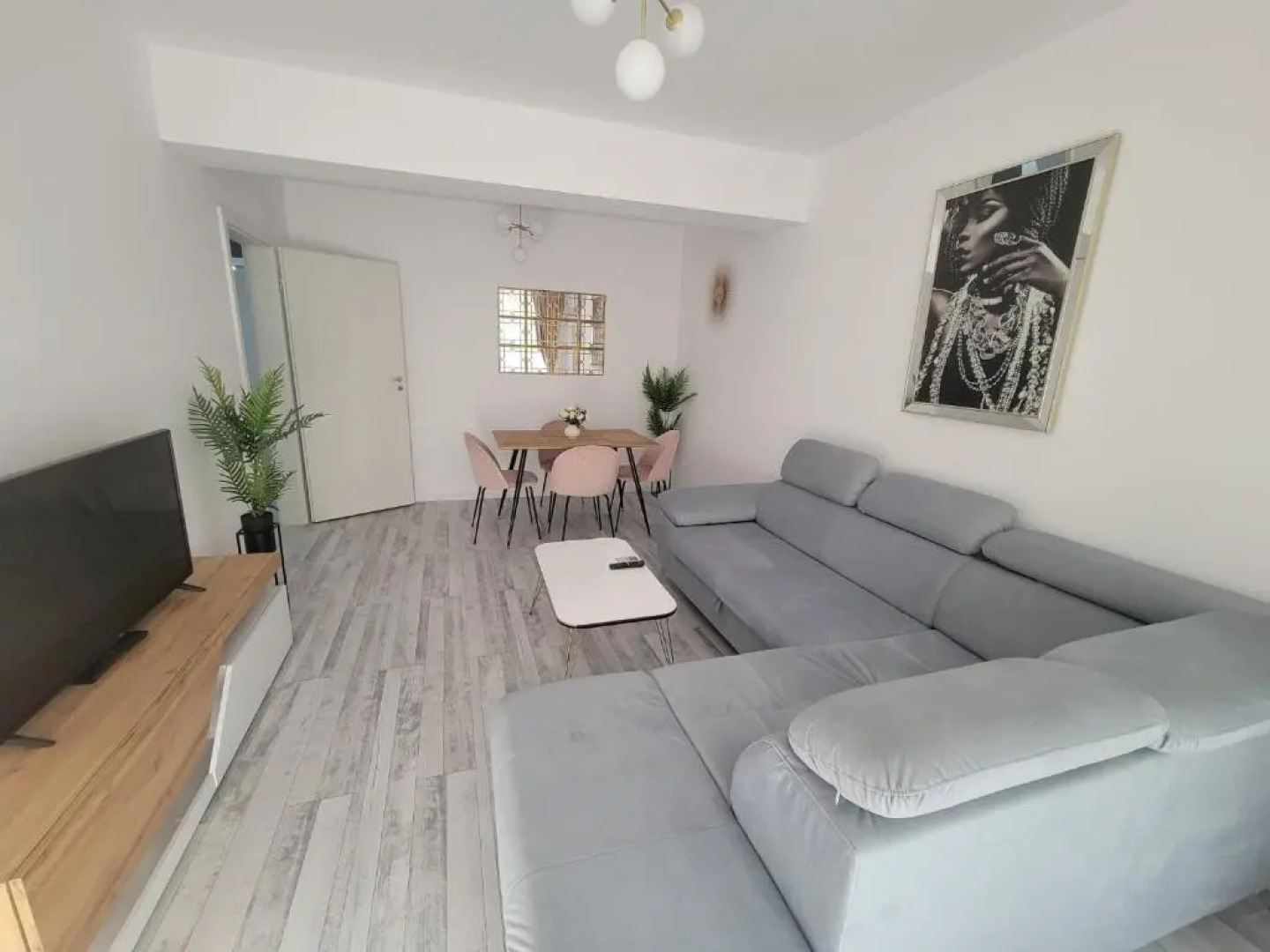 Apartament Maurer Imobiliare