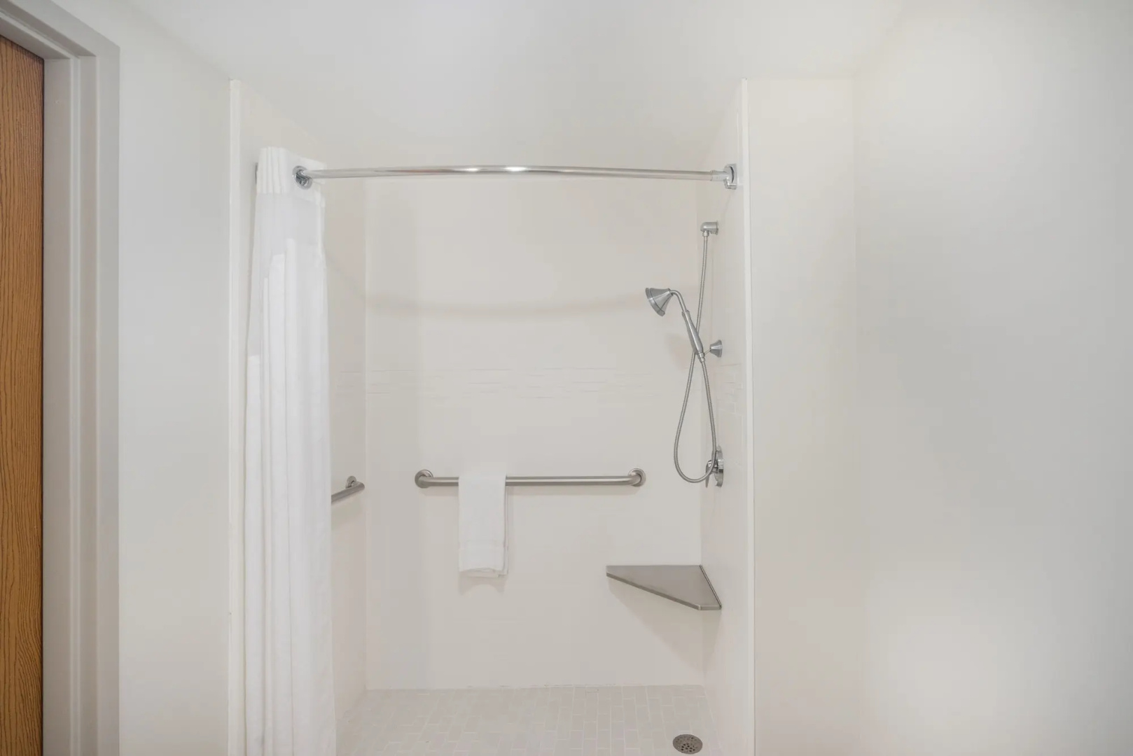 Holiday Inn Express Hotel & Suites Louisville East by IHG