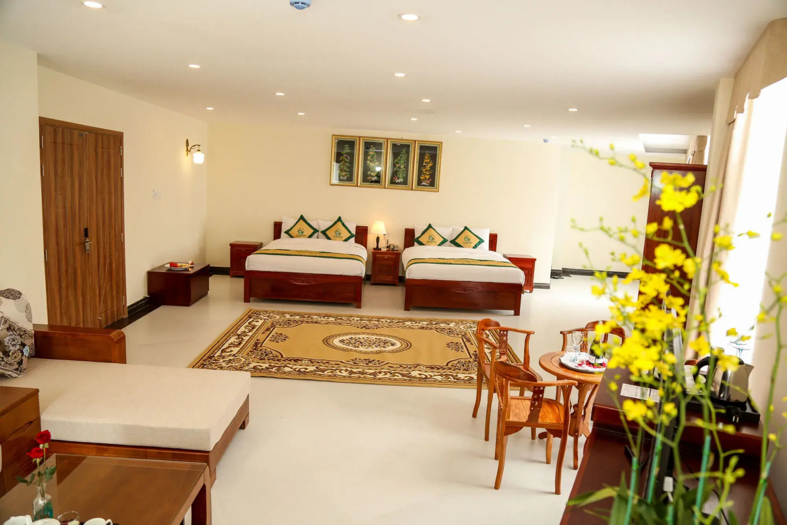 Thuy Hoang Nguyen Hotel Resort & Spa