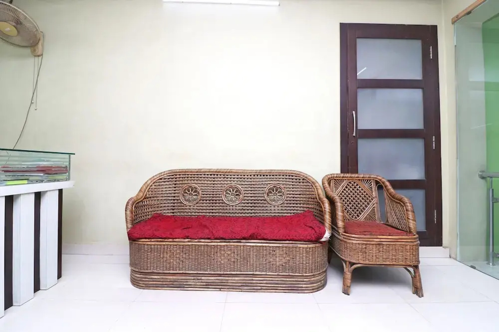 Spot On 42114 Hotel Ashoka