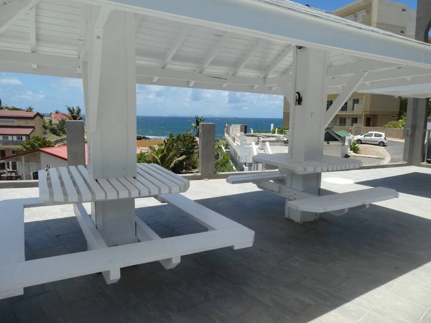 Sun Tan Apartment 1, Near the Ocean