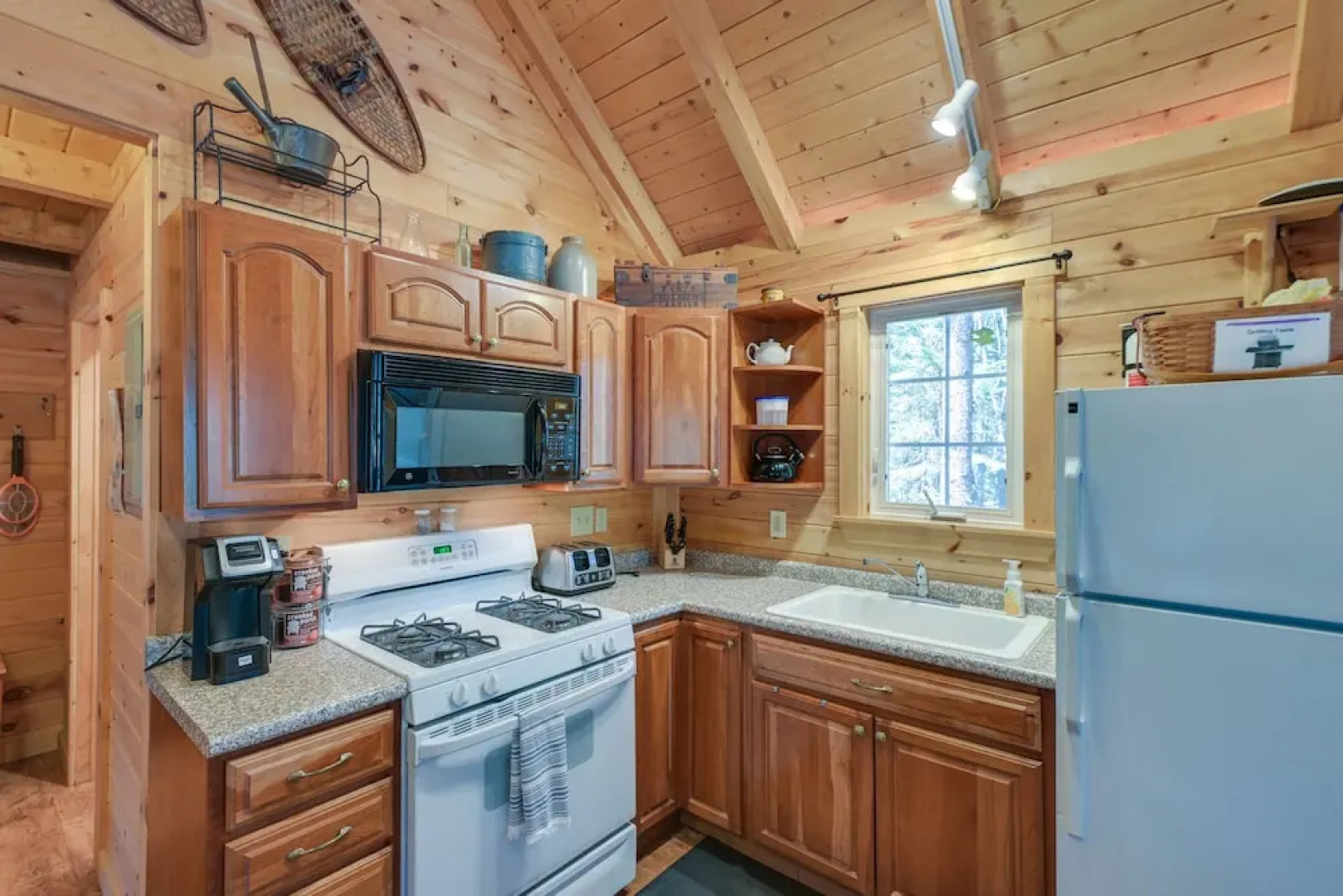 Maine Lodging Near Acadia National Park!