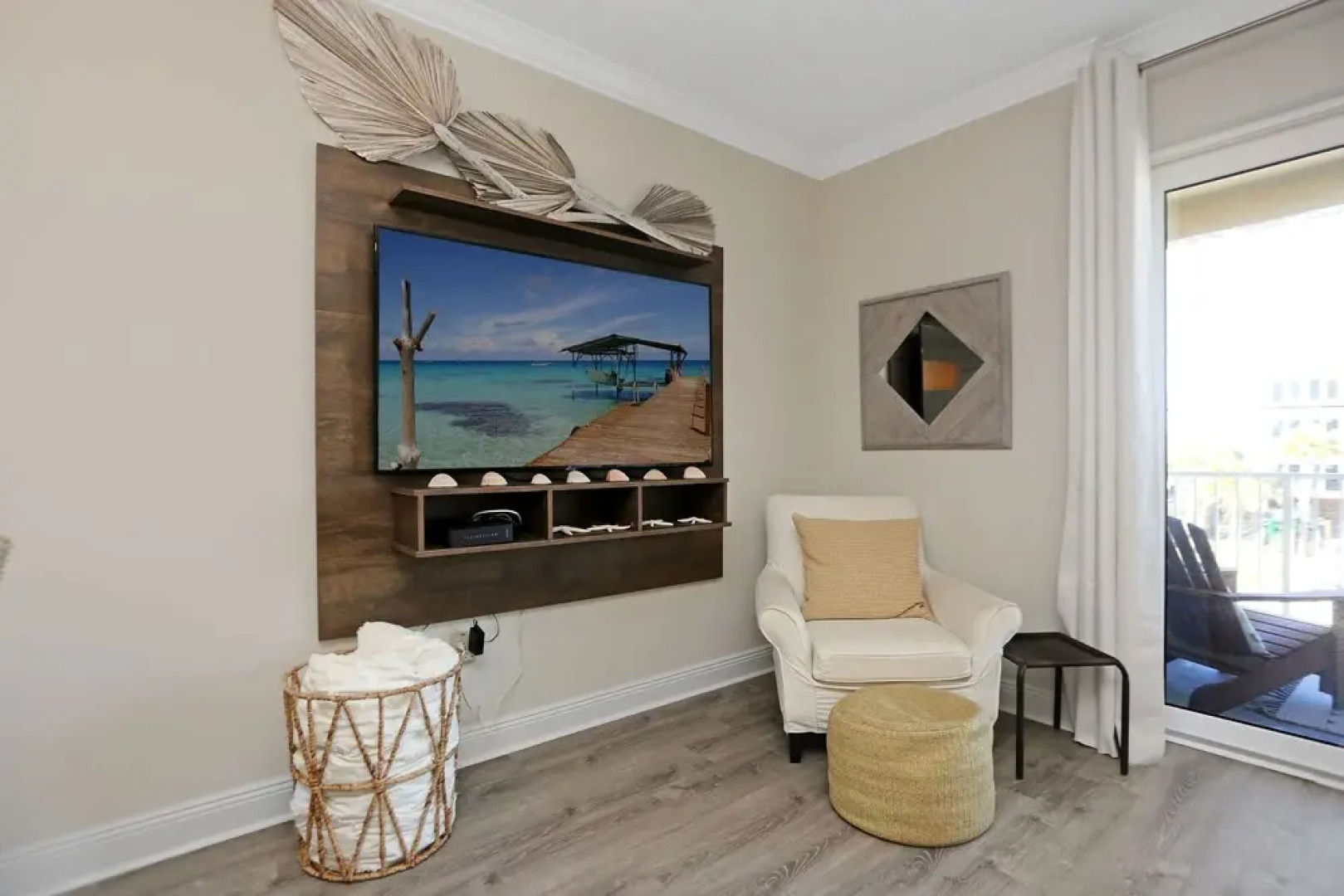 Summerhouse by Pristine Properties