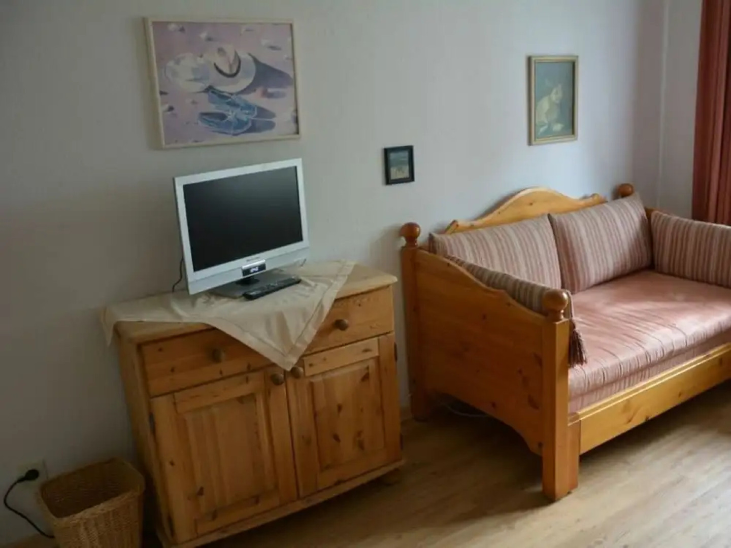 3 in Haus Pax Modern Retreat