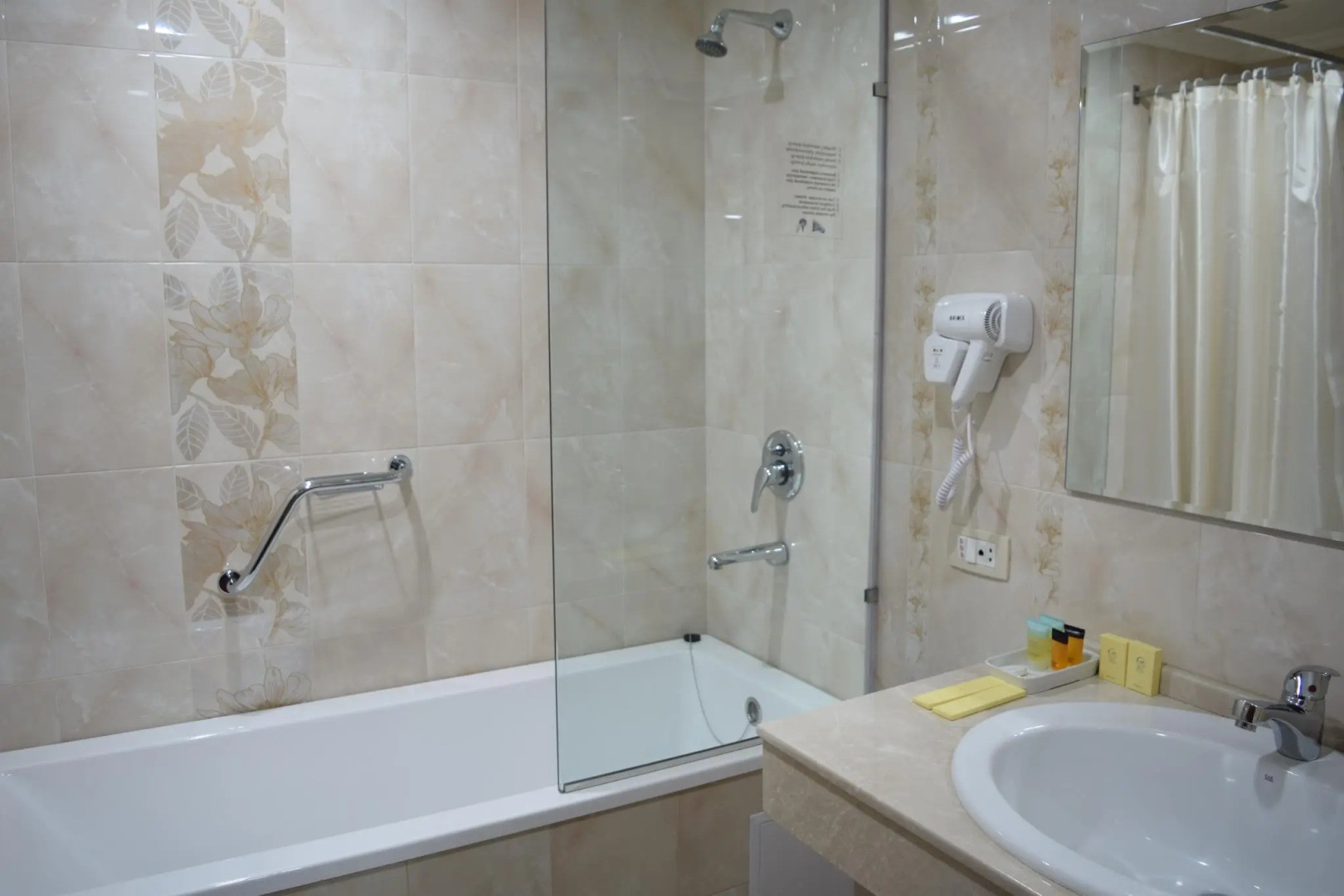 Отель «Арцах»