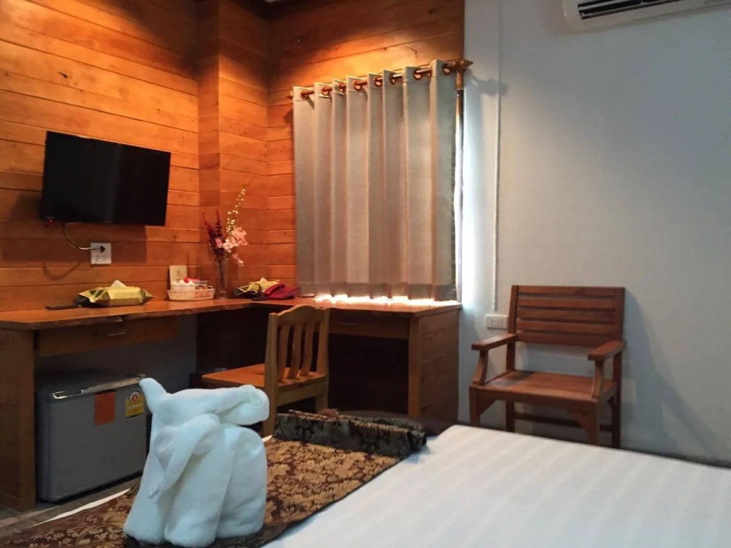 Khum Sai Ngam Hotel & Resort