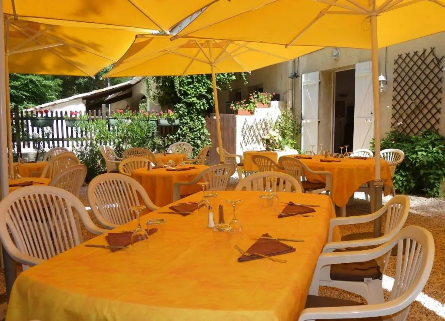 Human Hotel Résidence