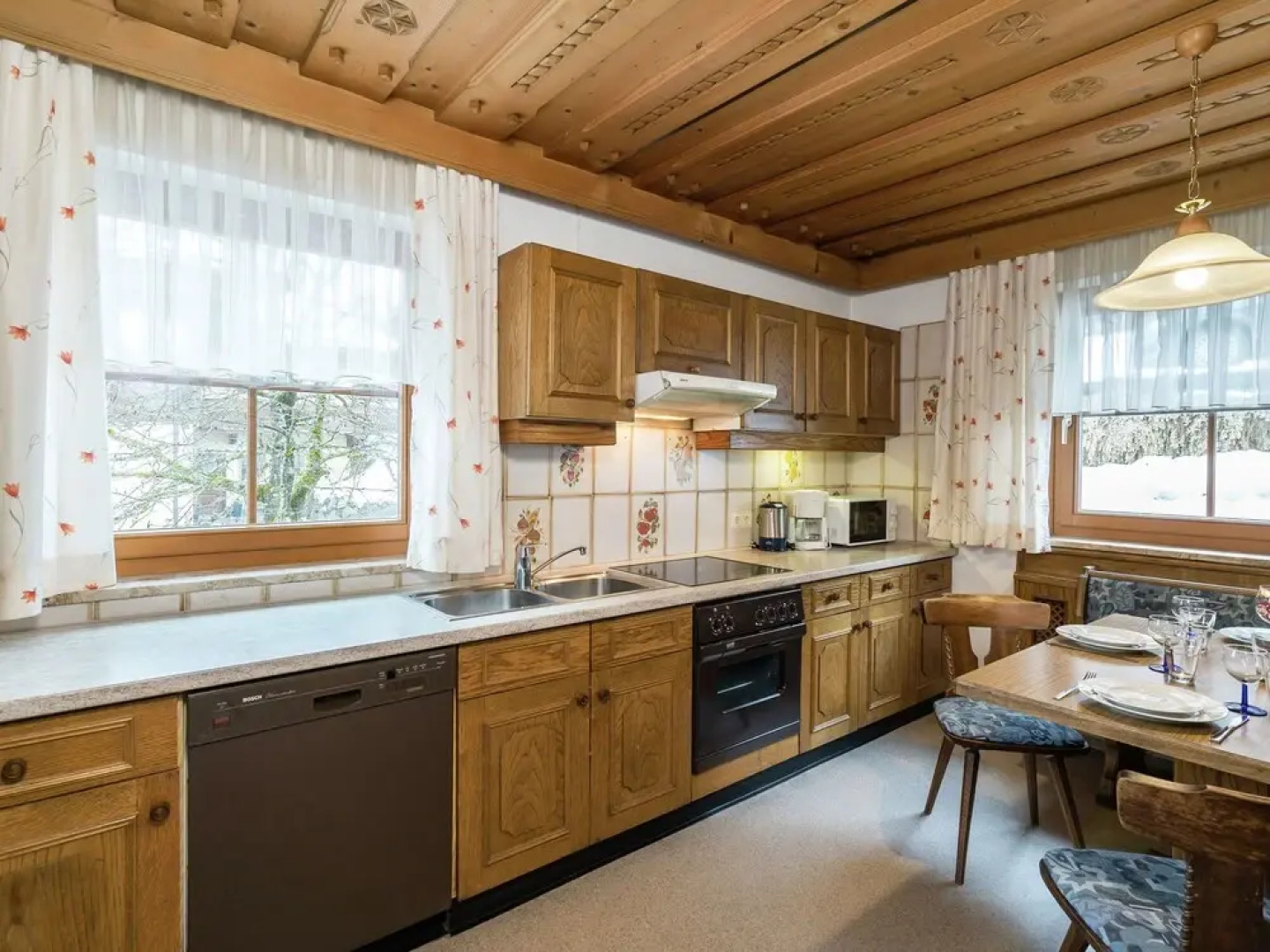 Mountain View Apartment With Sauna In Taxenbach