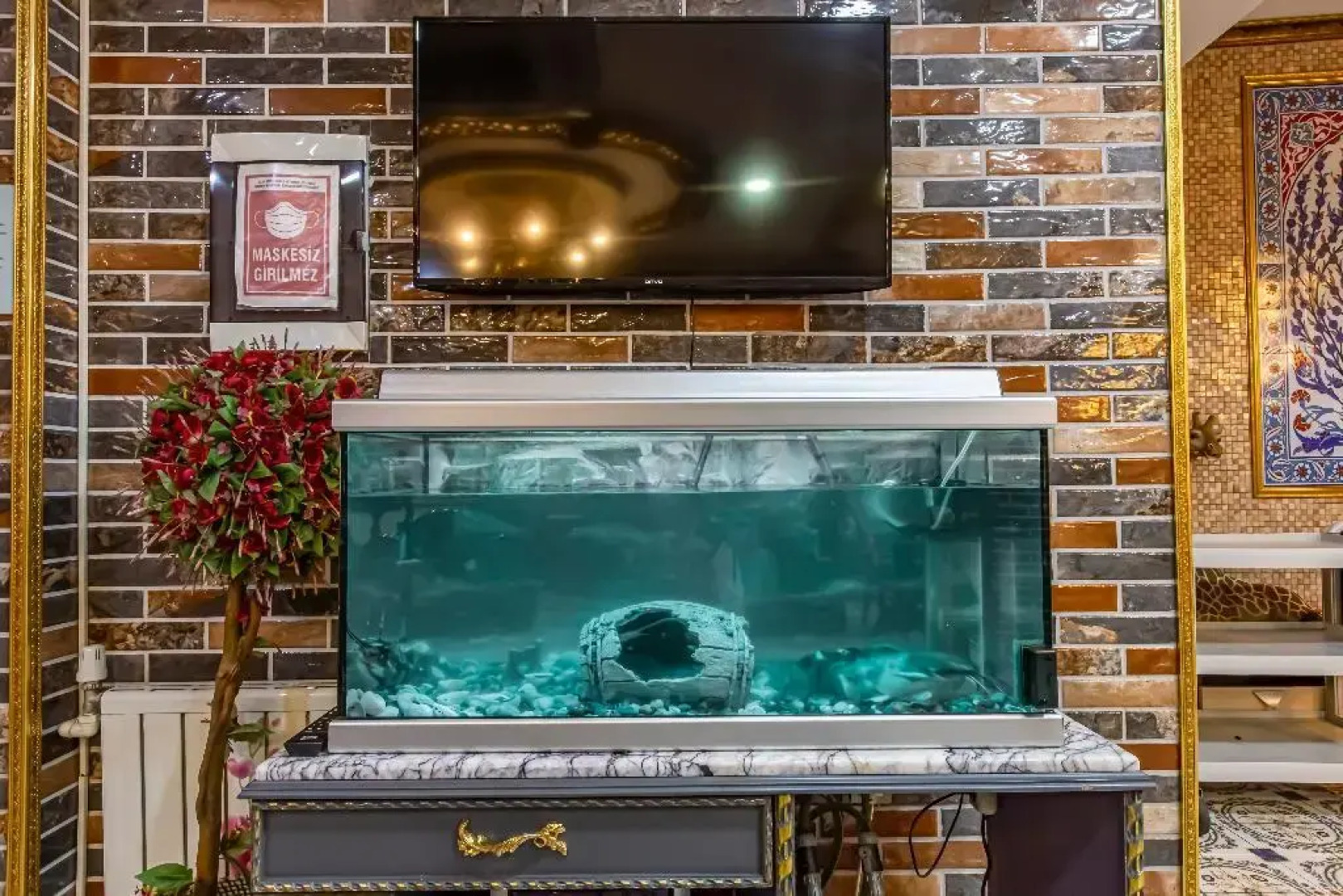 Laleli Blue Marmaray Hotel