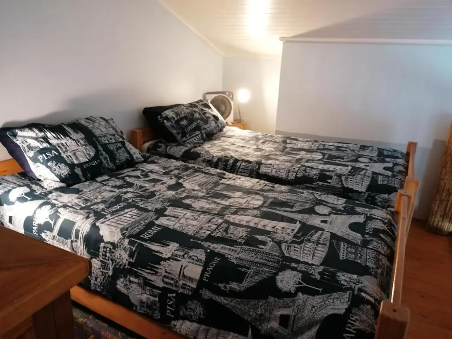 Laughing Gecko Lodge2