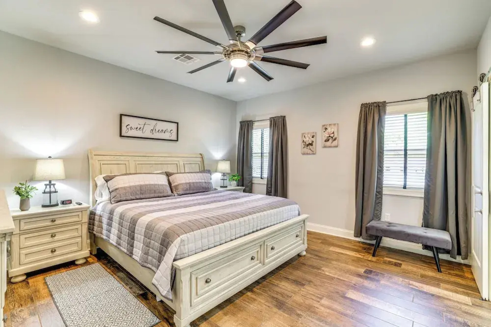 < 1 Mi to Golf & Marina: Inviting Home in Afton!