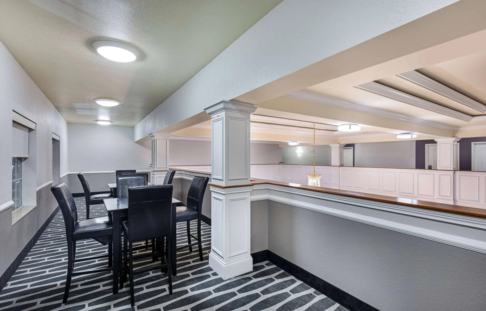 La Quinta Inn & Suites by Wyndham Bowling Green