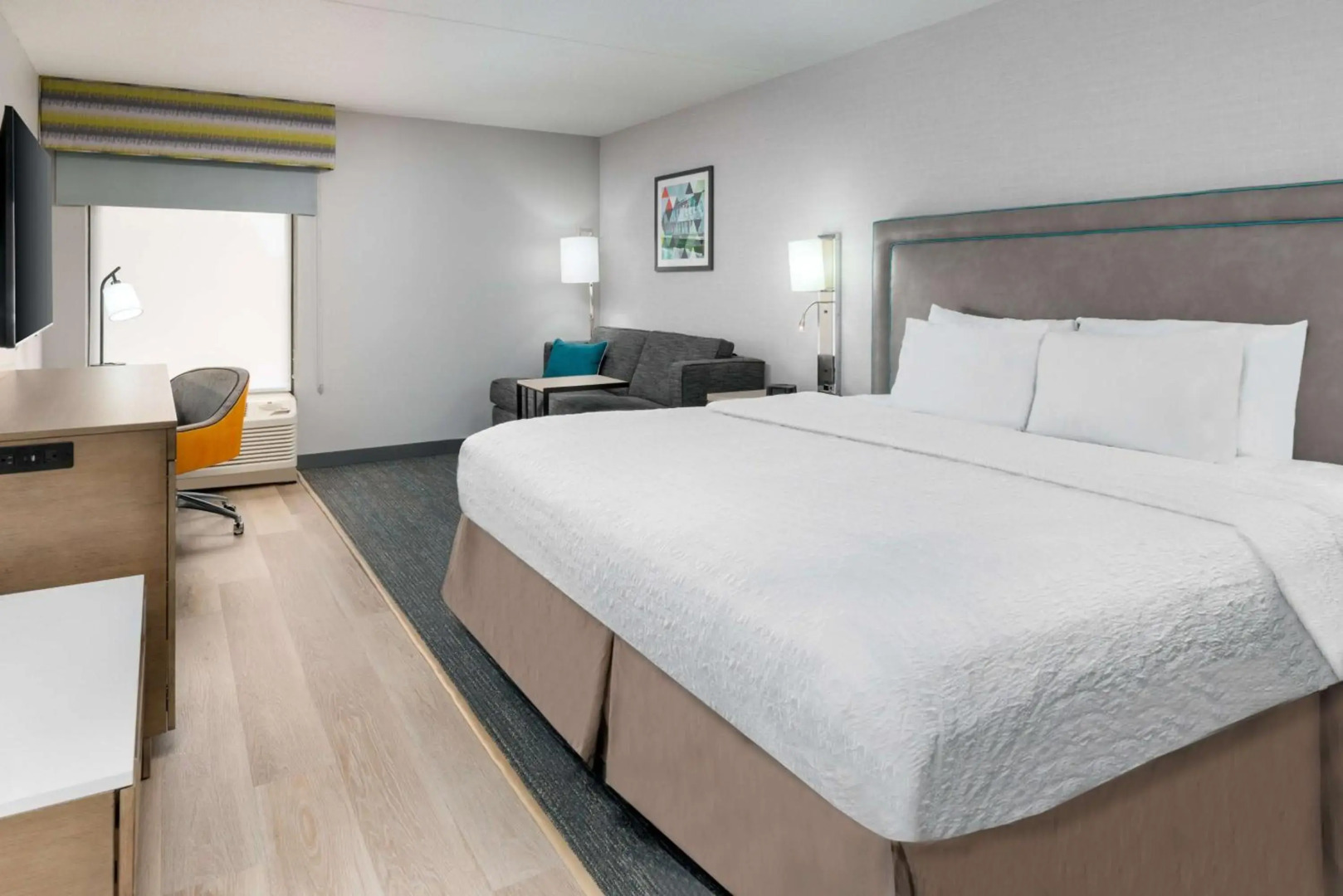 Hampton Inn Hartford/Airport